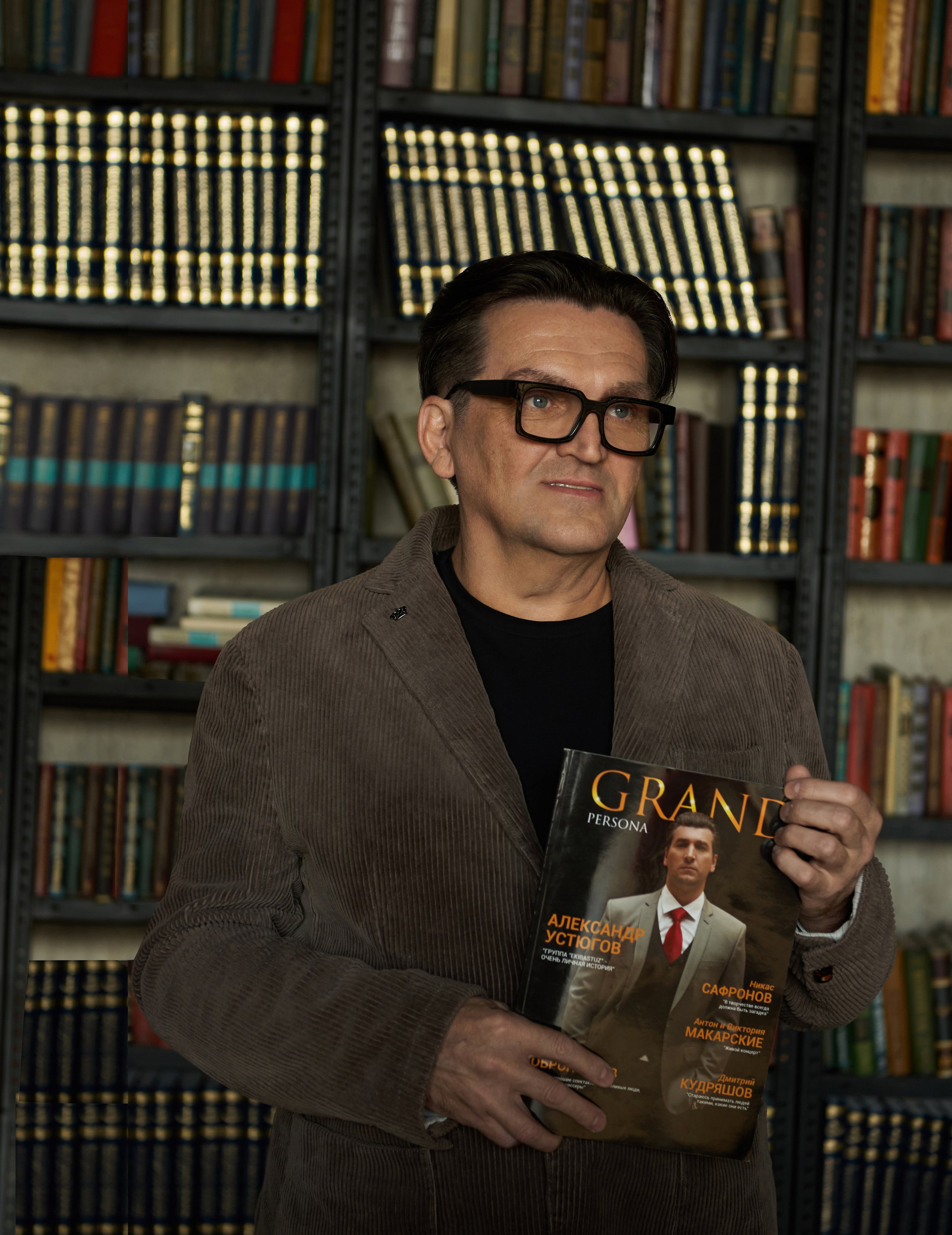 Дмитрий Новосёлов, сценарист (для журнала). Ульяна Сёмина, фотограф, Москва