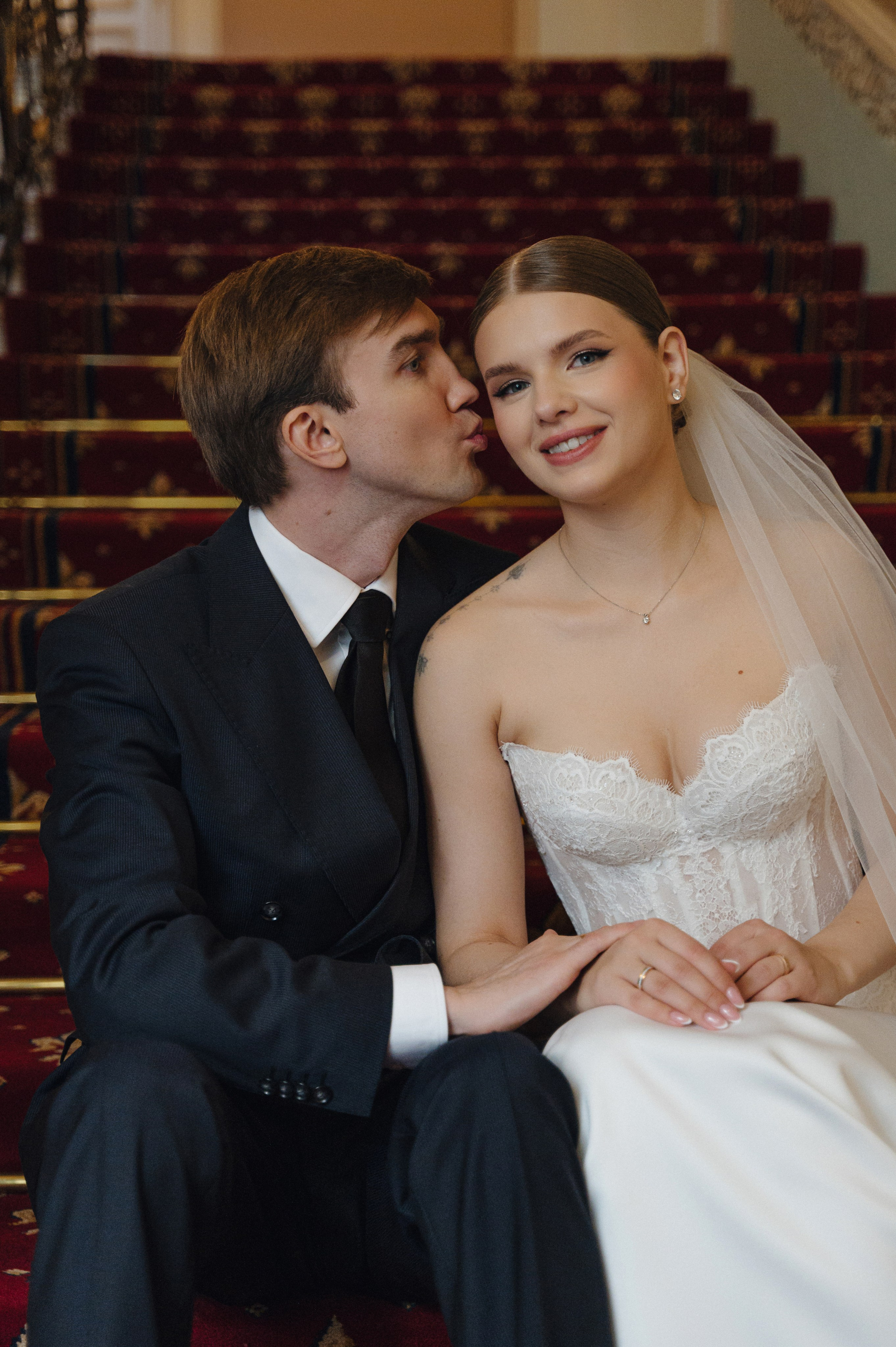 Дмитрий и Луиза. Гостиница Националь и ресторан Белуга. Свадебный фотограф Москва и Санкт-Петербург. Анастасия Чудина