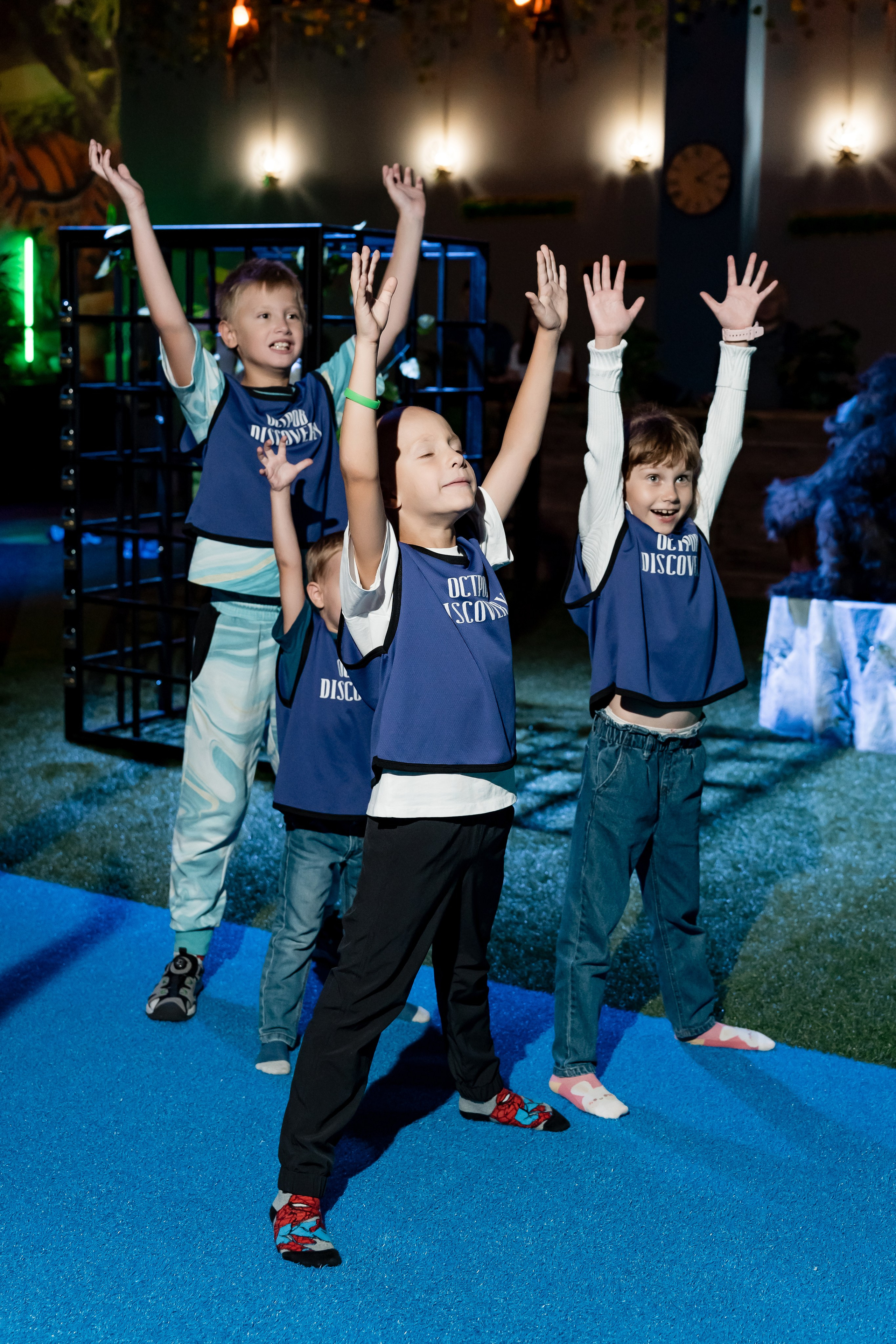 С Днем Рождения, Гена! Остров Discovery