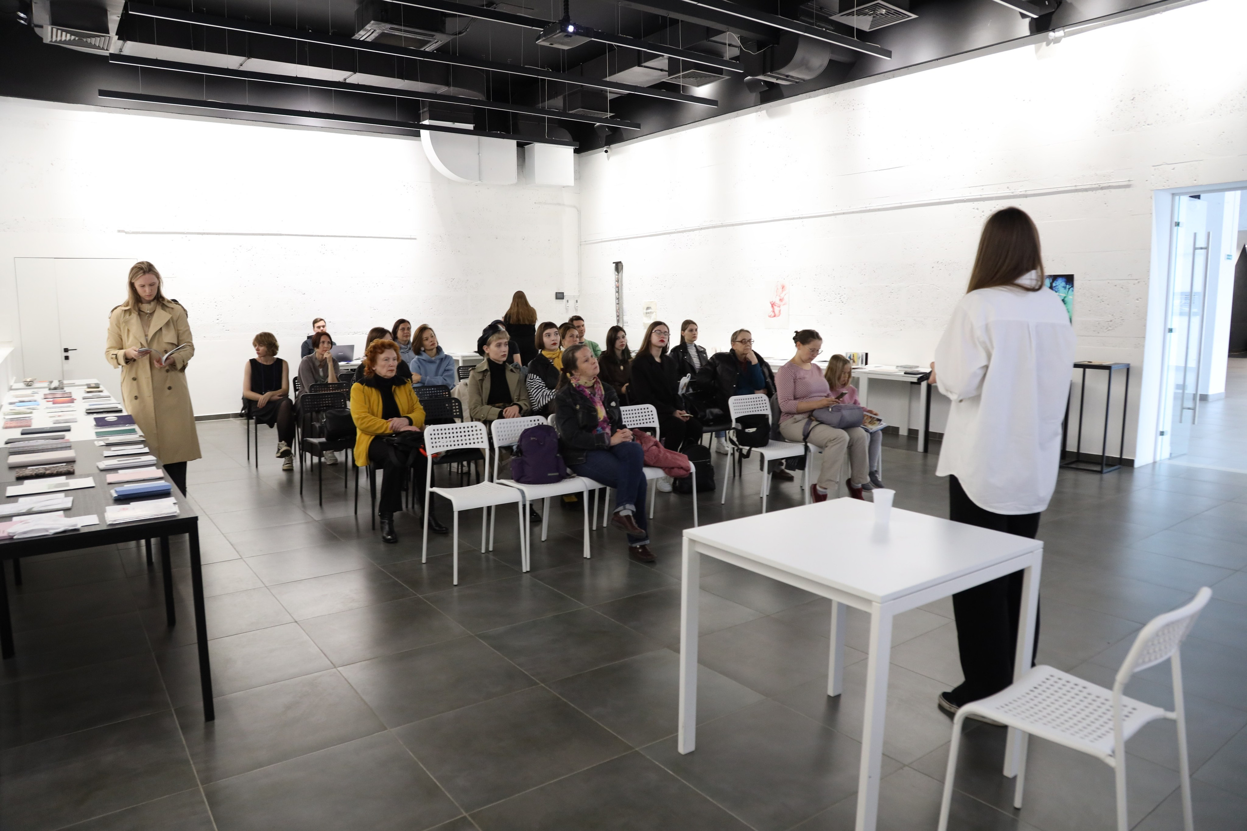 Разворот, фестиваль зинов, 9–10 сентября 2023, Доме архитектора, Воронеж. Лера Круглова