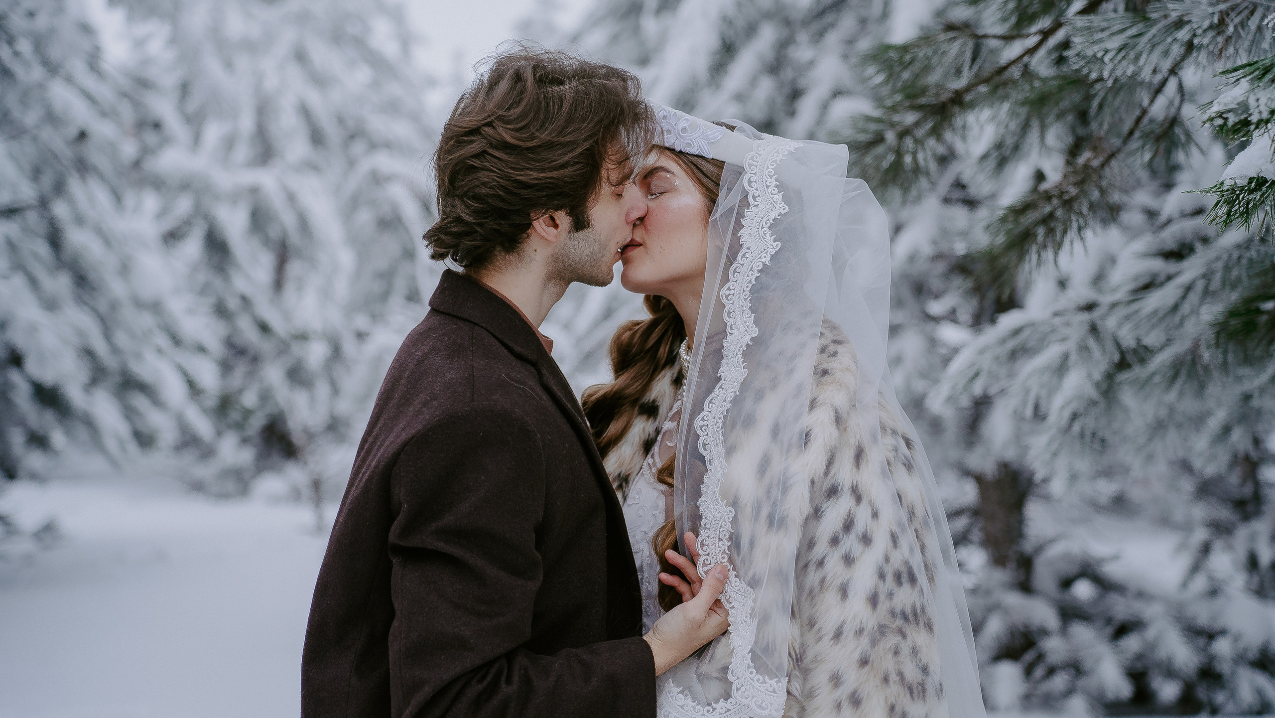 Дан и Татьяна — Зимняя сказка. Свадебные фотограф и видеограф в Саратове