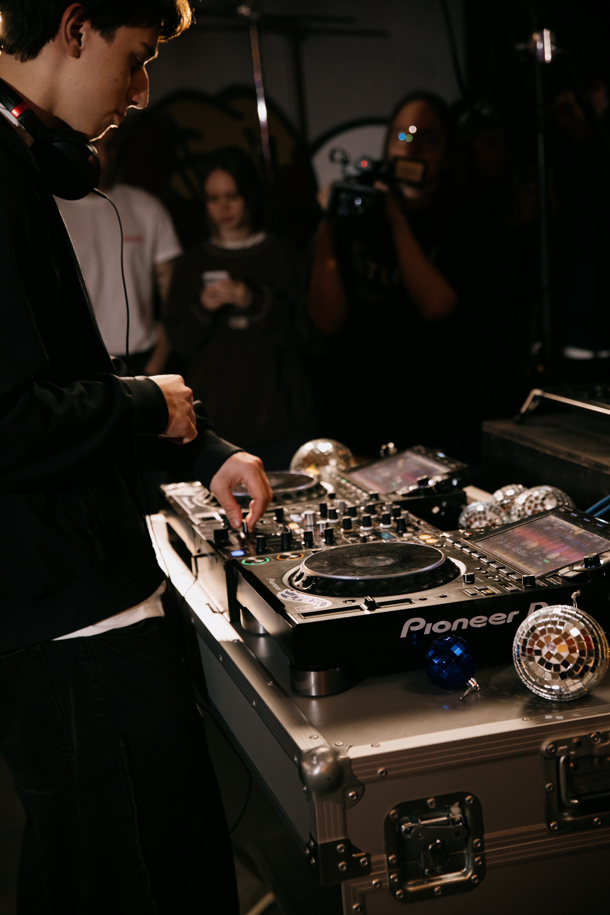 MEGAHOUSE x EIGHTBALL. Репортажный фотограф Блинова Мария