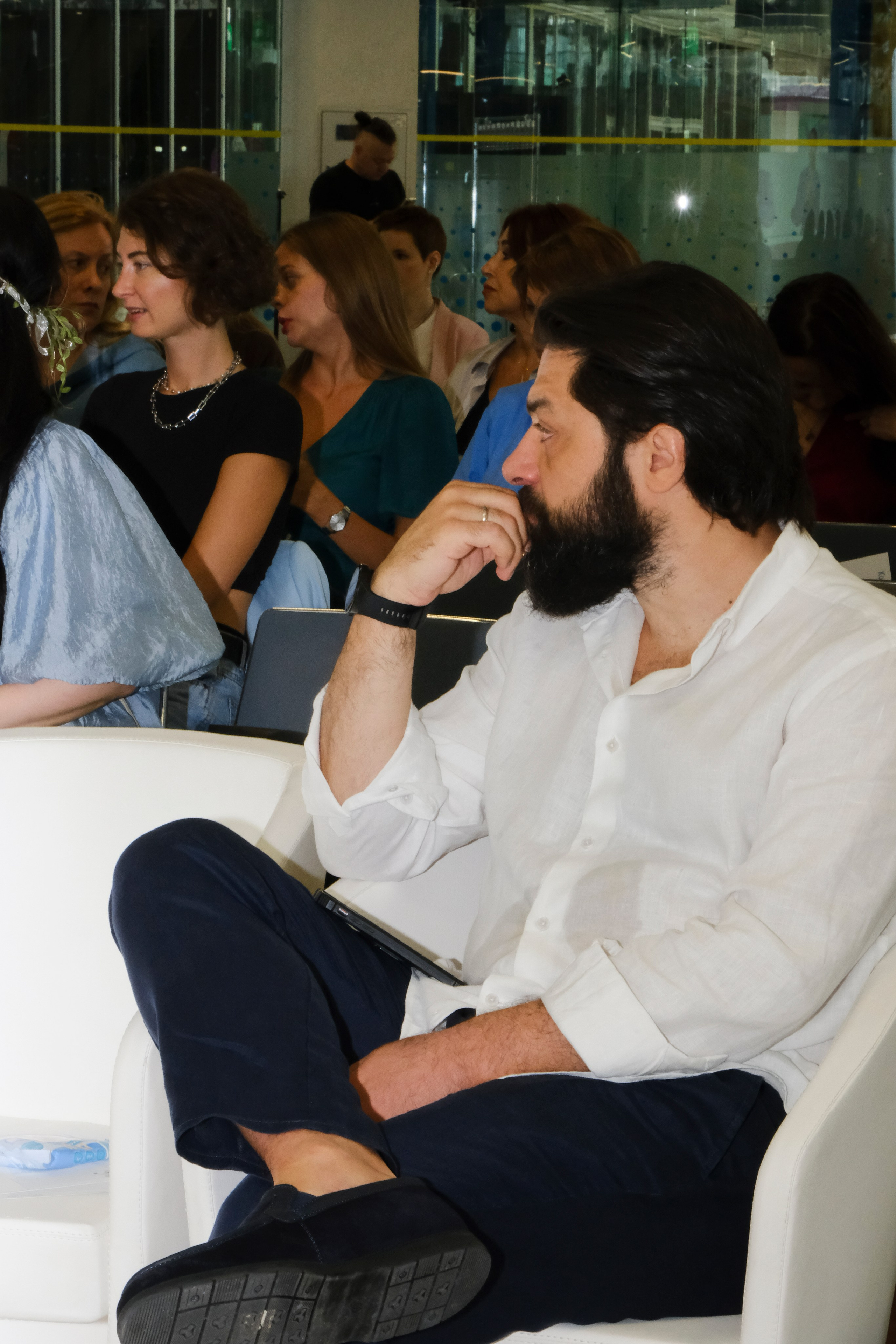 Репортаж бизнес-конференции в Сколково от сообщества BRUSNIKA. Индивидуальная фотосъёмка в Москве. Фотограф Василиса Тарасова