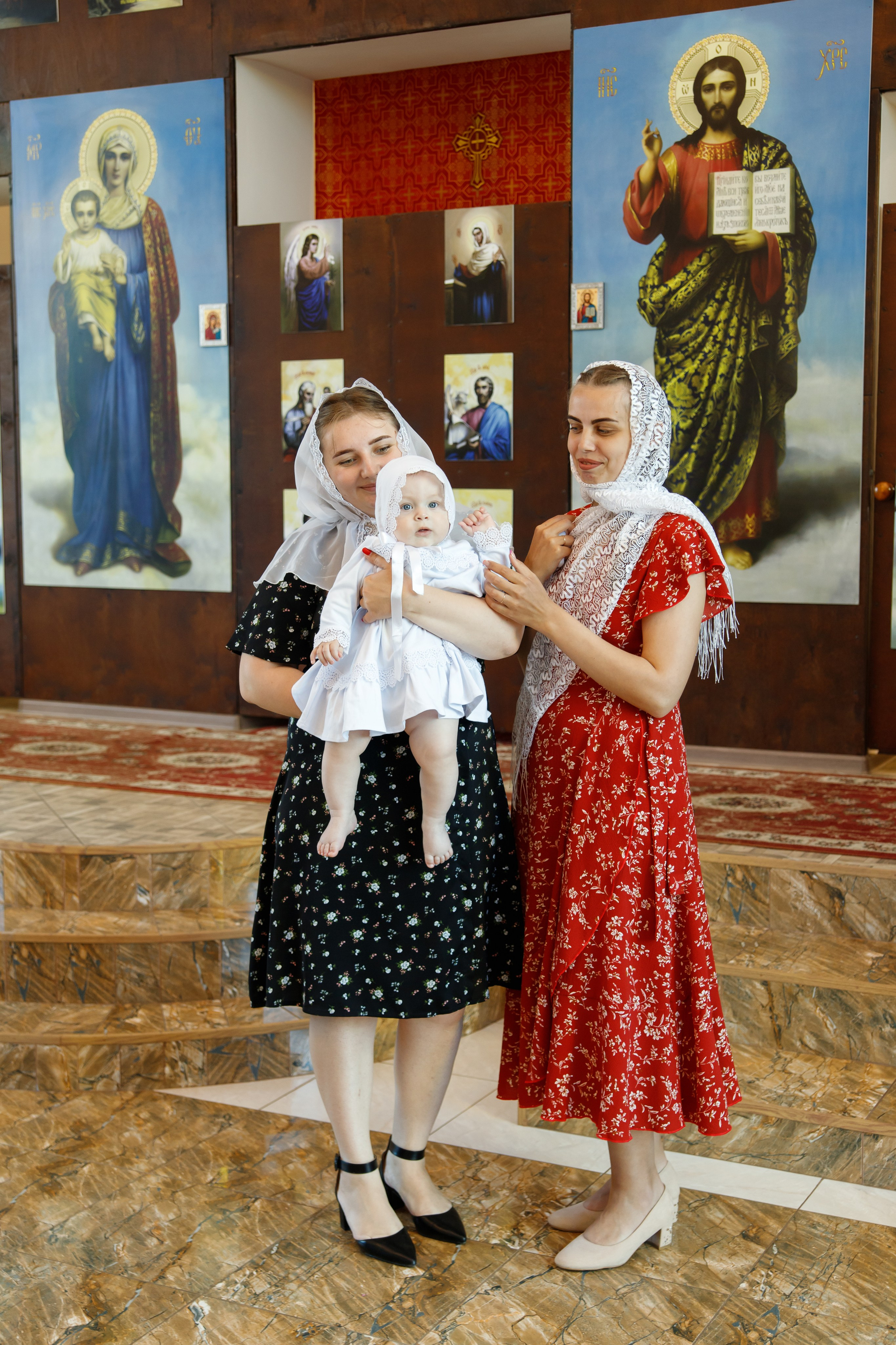 Таинство крещения Варвары. Свадебный фотограф Краснодар Марина Зверева