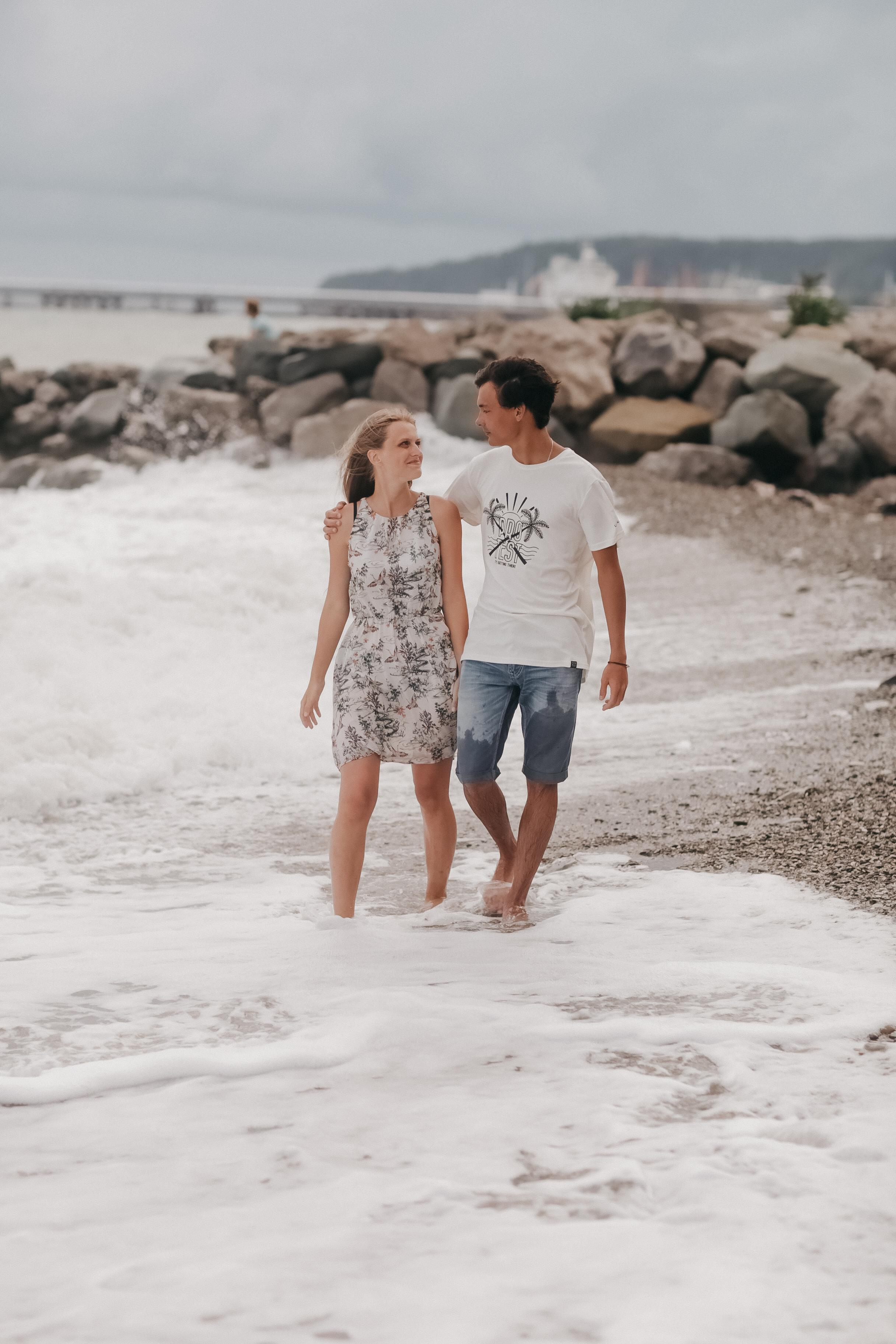 Прогулка у моря. Фотограф новорожденных и семей Туапсе Краснодарский край Анна Альтман