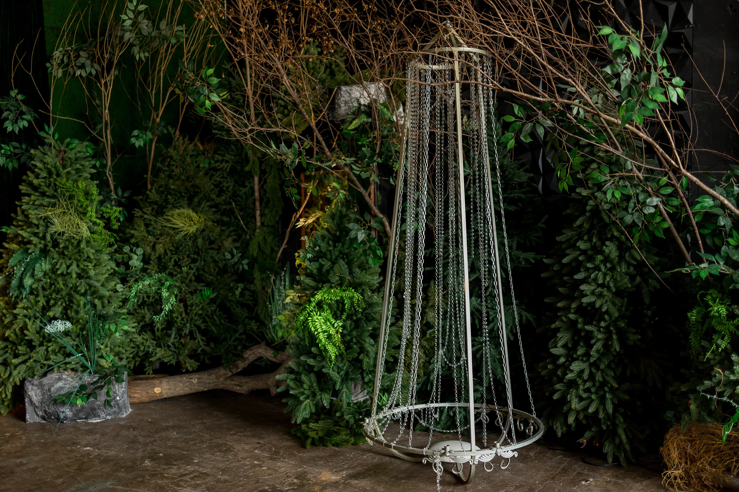 Темный зал. Фотостудия ЭМБЕР город Артём