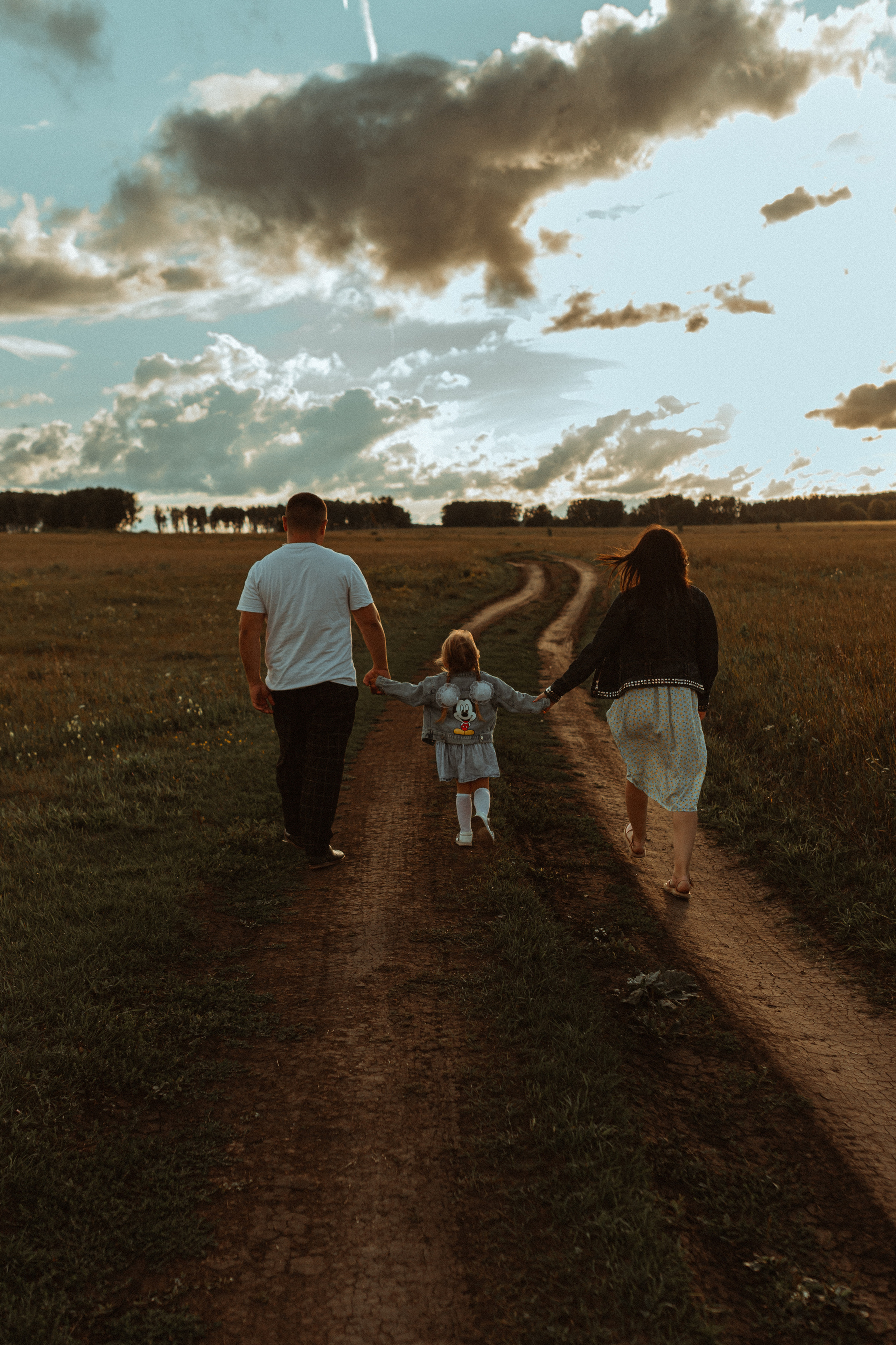 Ксения, Вячеслав и Кира. Семейный фотограф lifestyle в Новосибирске Елена Шпилевая