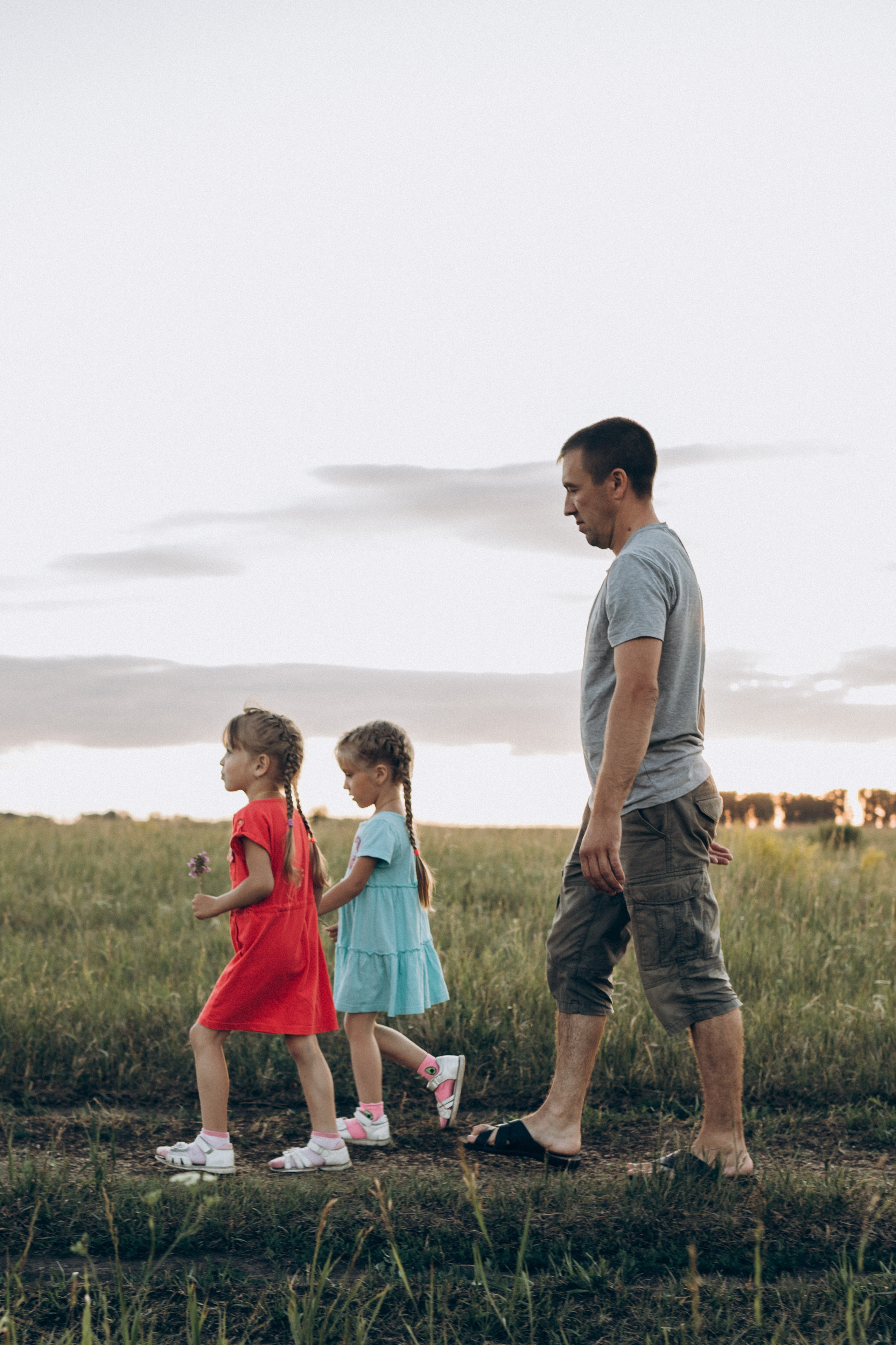 Иван, Вера, Вика, Саша и Миша. Семейный фотограф lifestyle в Новосибирске Елена Шпилевая