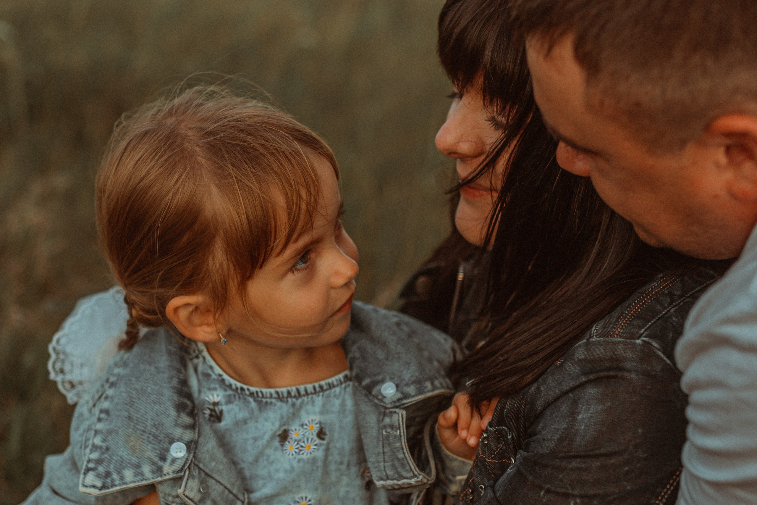 Ксения, Вячеслав и Кира. Семейный фотограф lifestyle в Новосибирске Елена Шпилевая