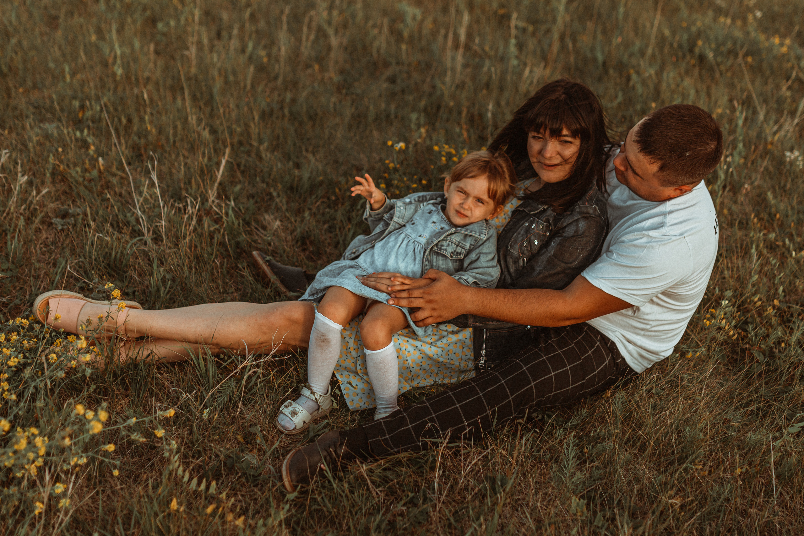 Ксения, Вячеслав и Кира. Семейный фотограф lifestyle в Новосибирске Елена Шпилевая