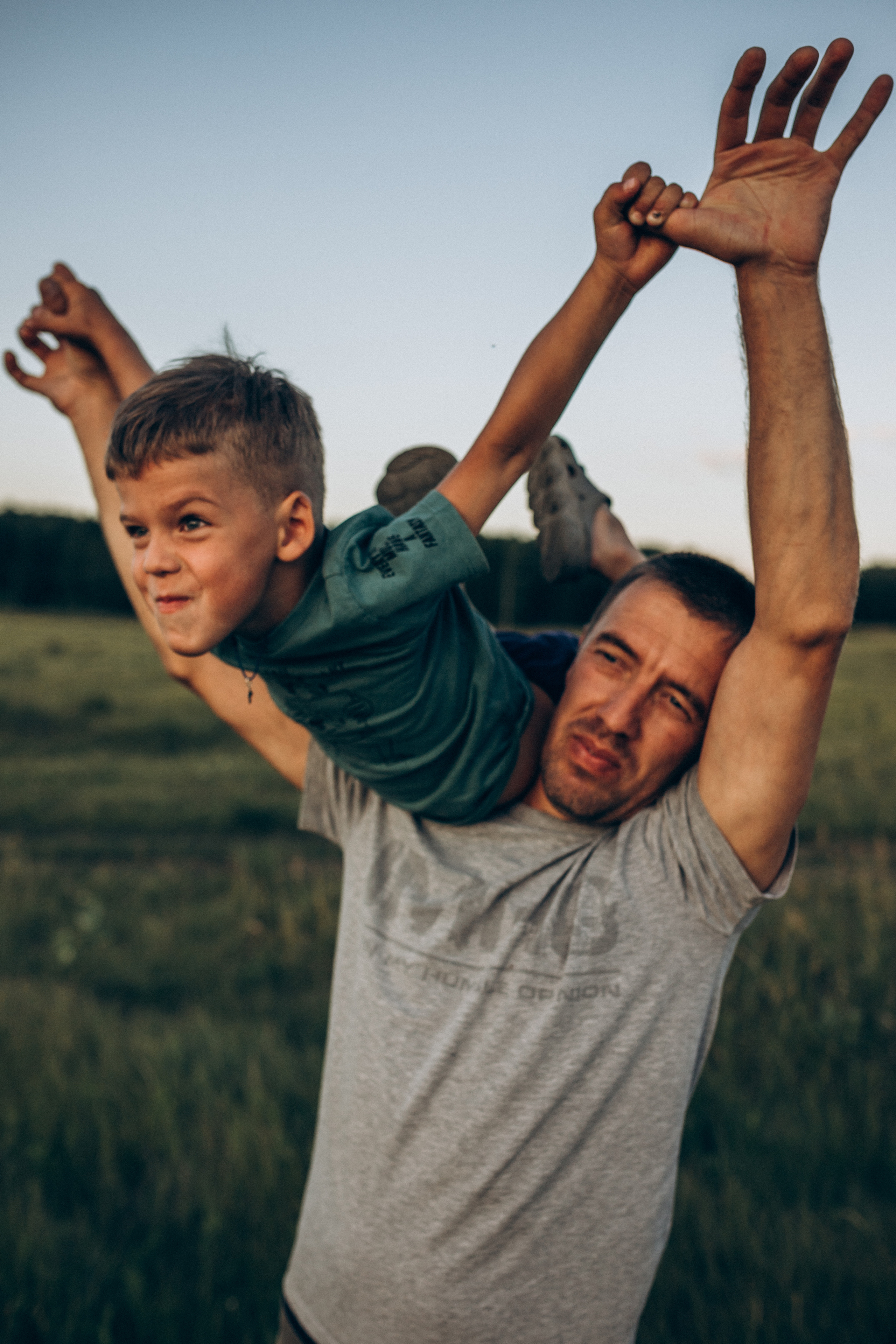 Иван, Вера, Вика, Саша и Миша. Семейный фотограф lifestyle в Новосибирске Елена Шпилевая