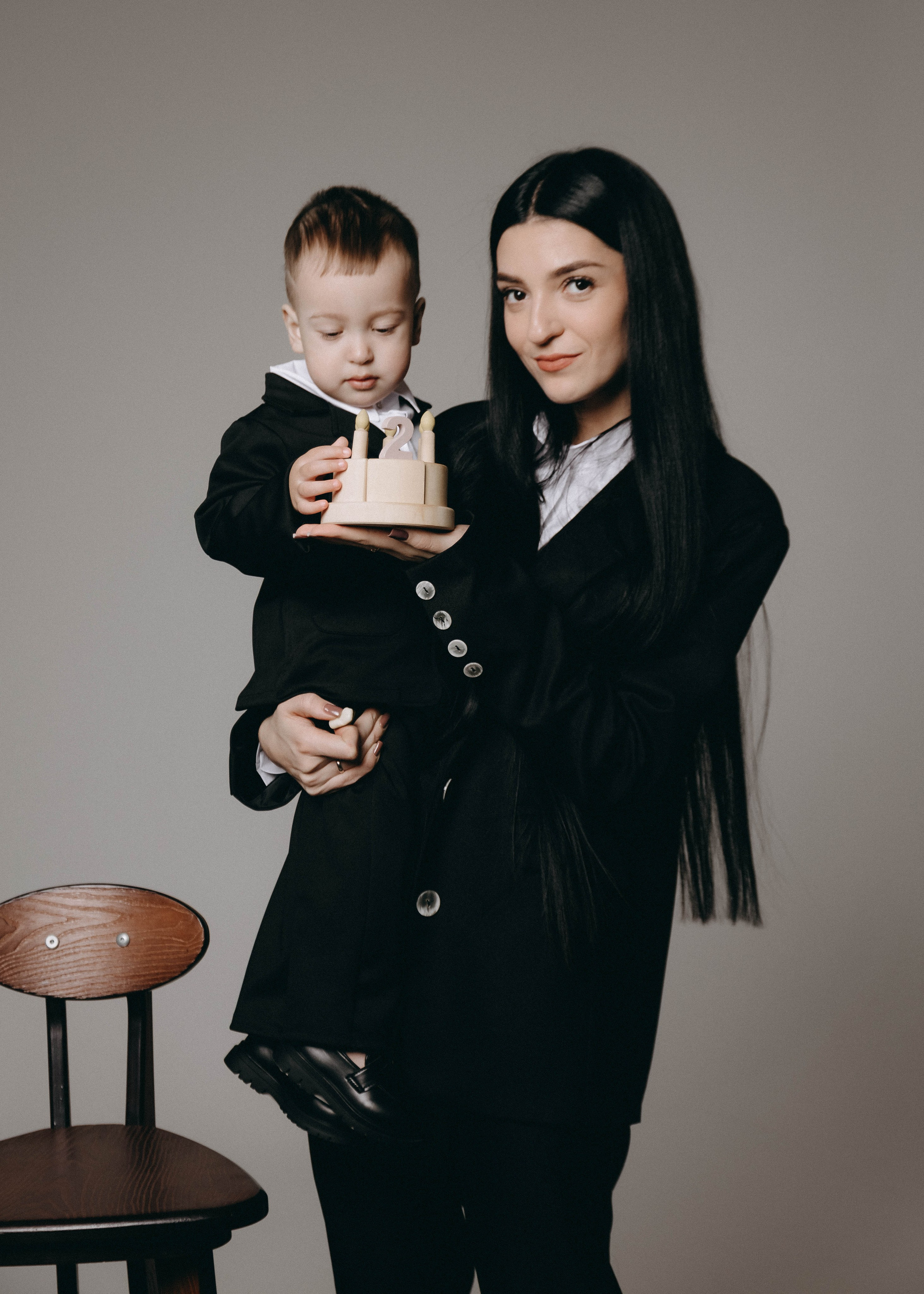 Эмиру 2 годика (на циклораме). Семейный фотограф Софи Симакова в Волгограде и Волжском