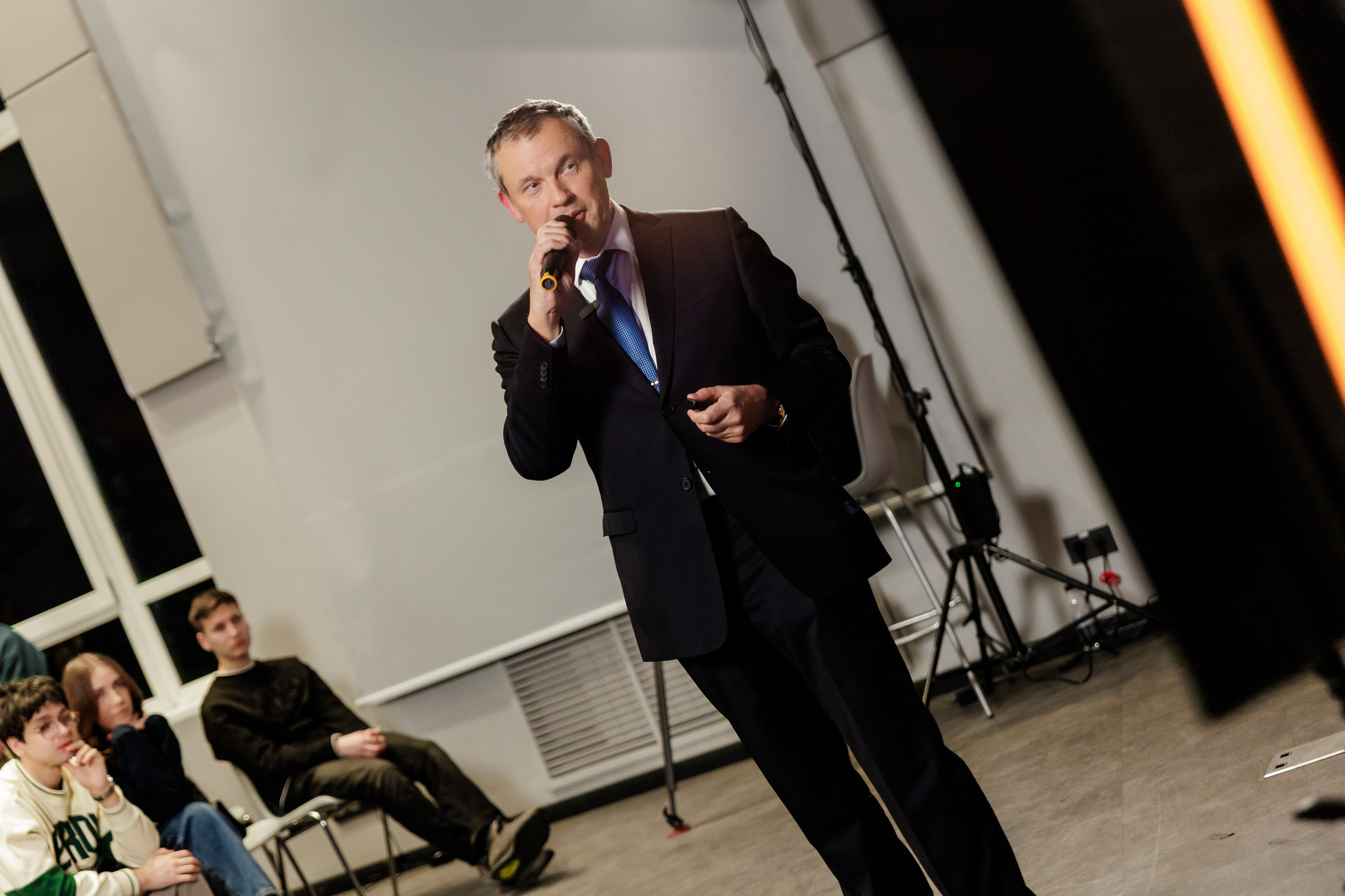 Альберт Суфияров в ITMO Business Community — встреча с предпринимателем. Репортажный фотограф в Москве Сергей Мирошников