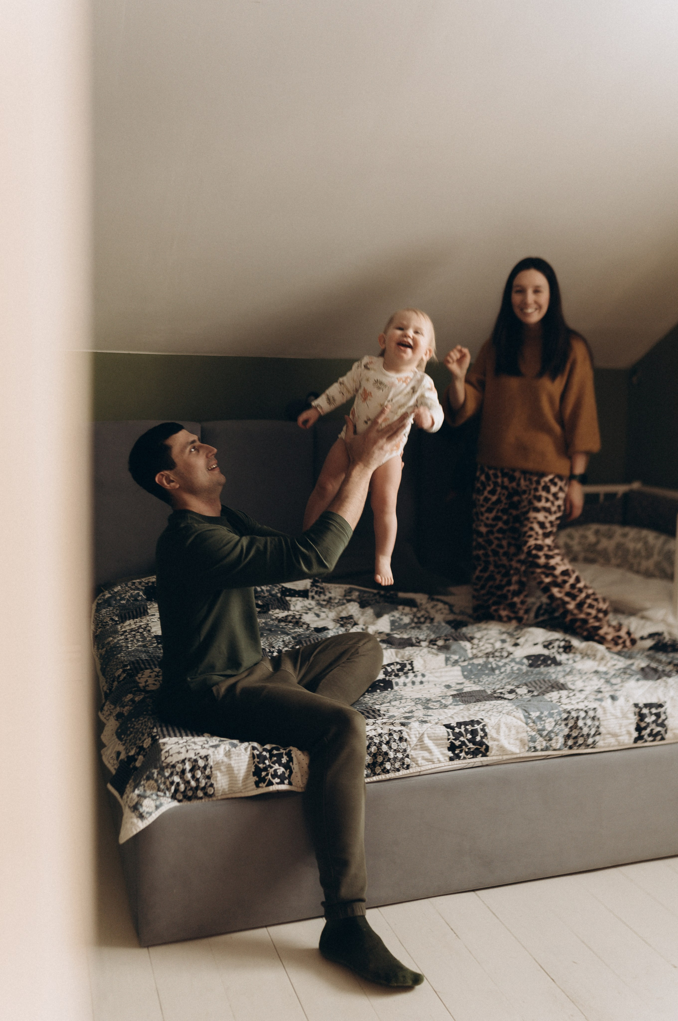 Роззи, Майкл, Лира и Яна. Семейный и домашний фотограф в Уфе Ирина Гарасюта