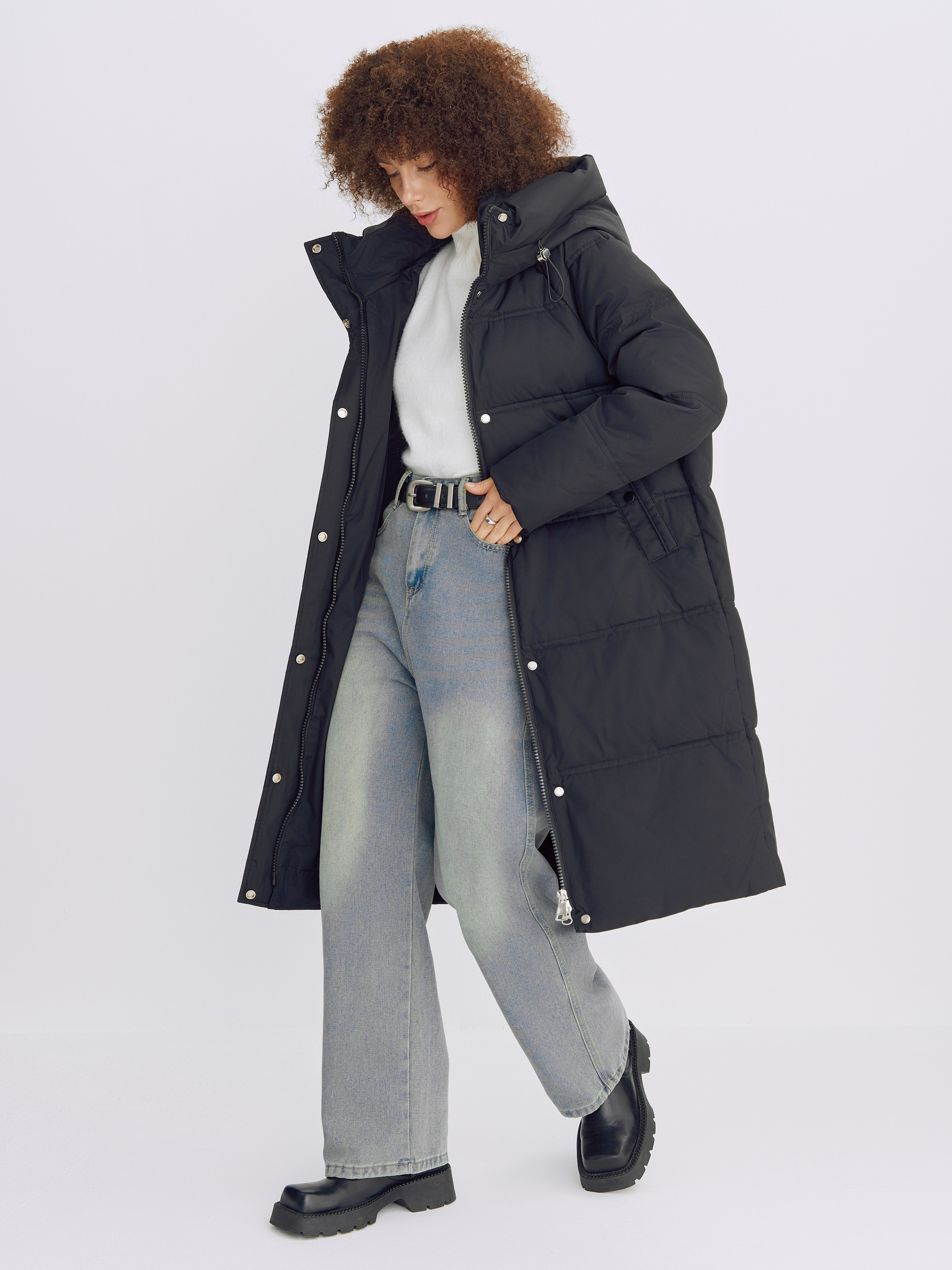 Куртки. Фотограф для маркетплейсов в Москве