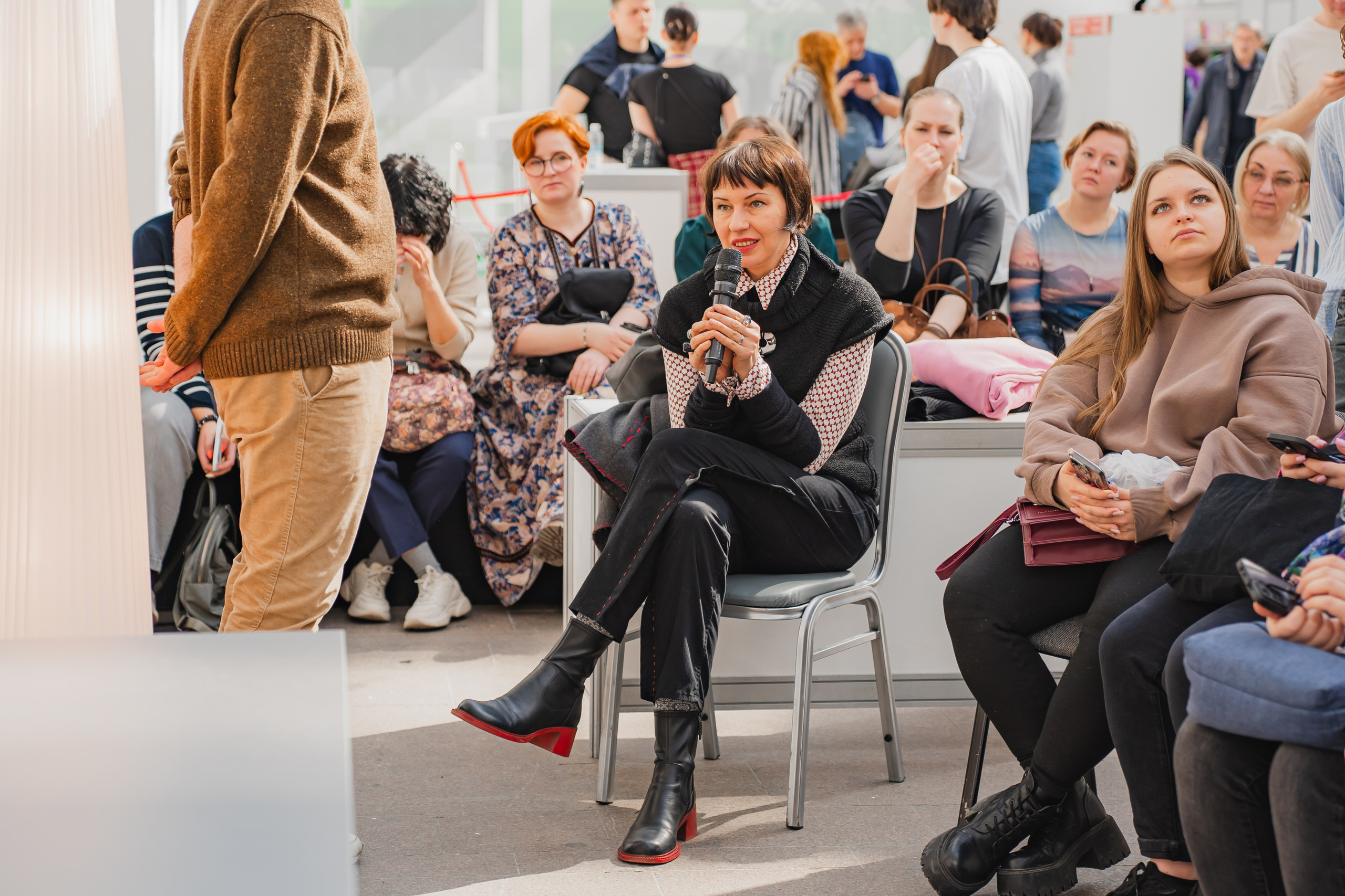 МИФ Non/fictio№ 2025 авторы. Репортажный фотограф Анастасия Рубцова