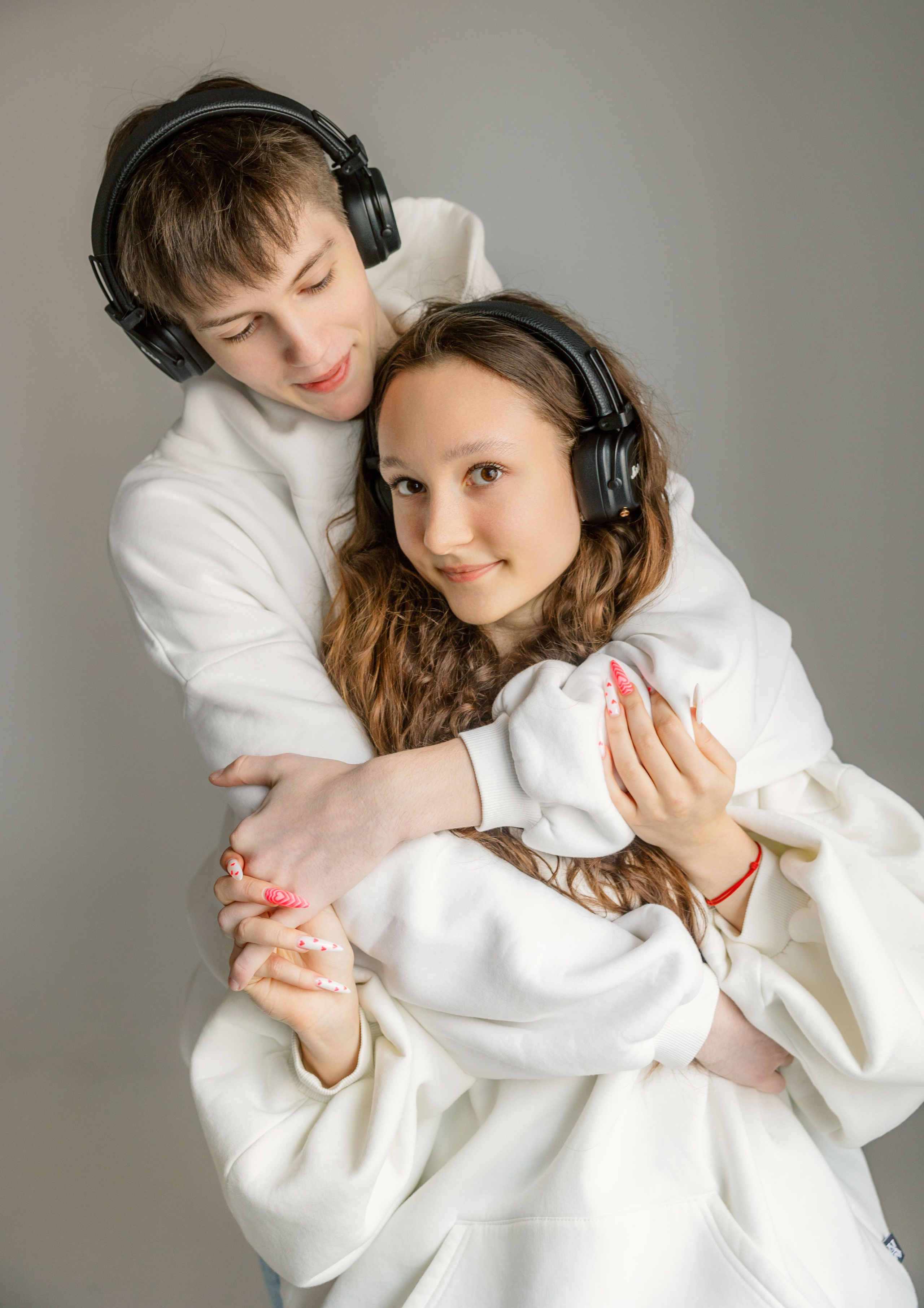 Love story. Фотограф Петров Александр Свадьбы, Съемка в студии, Выпускные альбомы г. Балашов