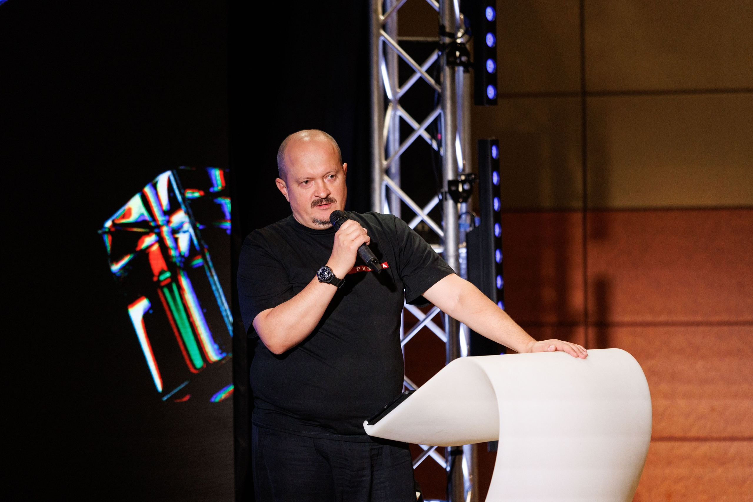 Игроник Х Коммерсантъ. Репортажный Фотограф в Москве Юра Гушан