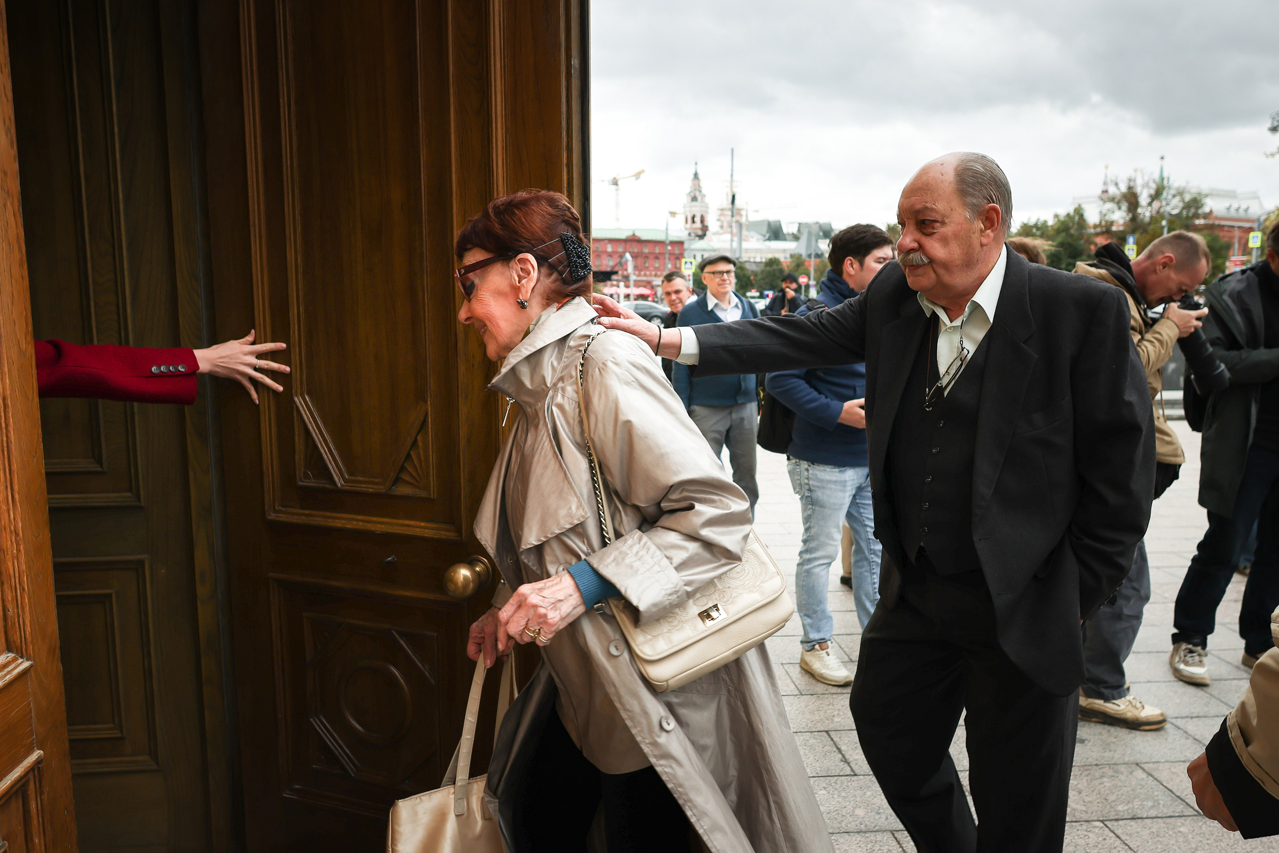 Сбор труппы Малого театра 2025. Reportage, architectural, fine art photographer Lena Melnikova in Moscow