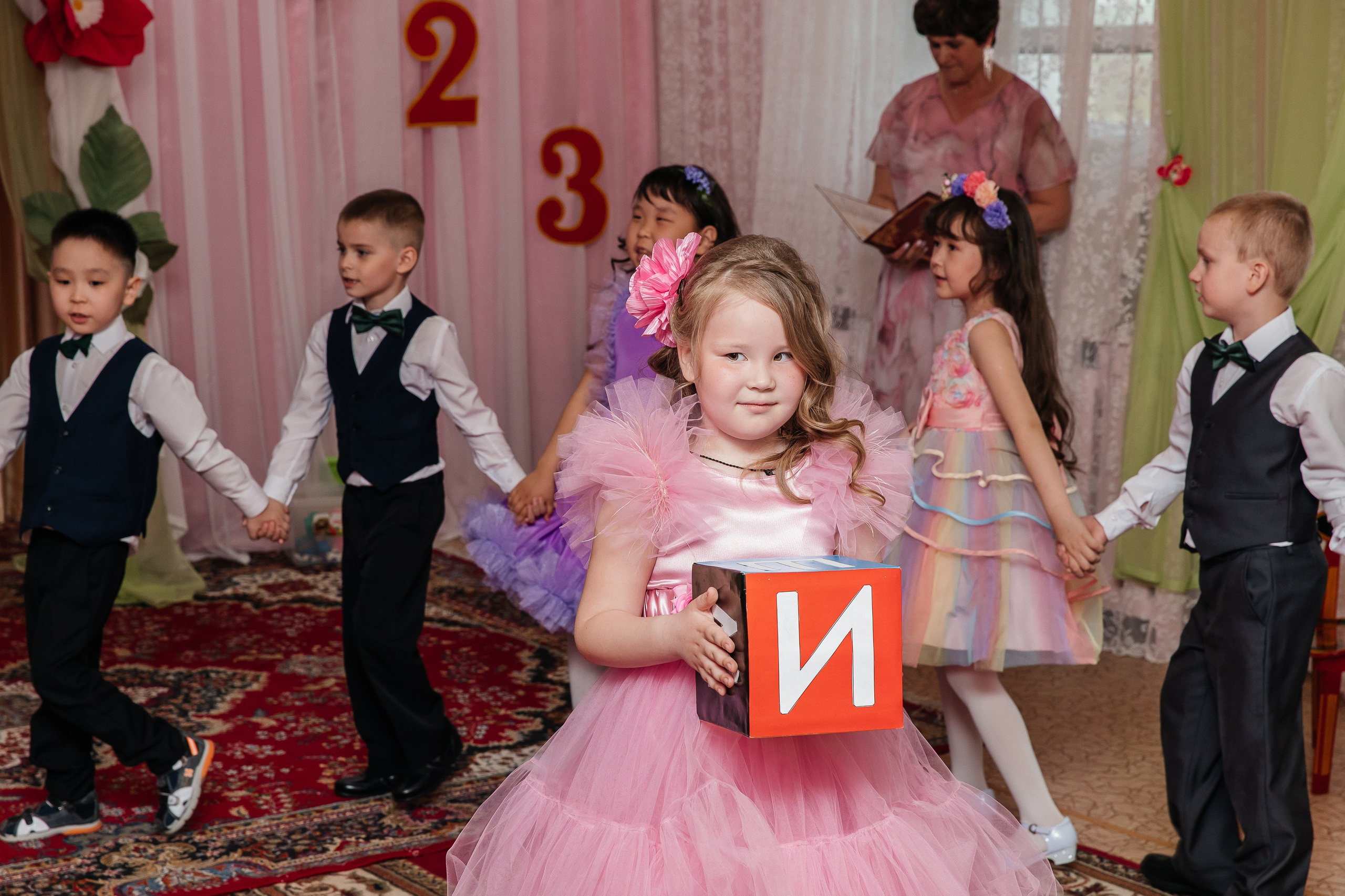 Выпускной Солнышко 2023. Воронистая Анастасия. Фотограф Якутия, Томпонский район