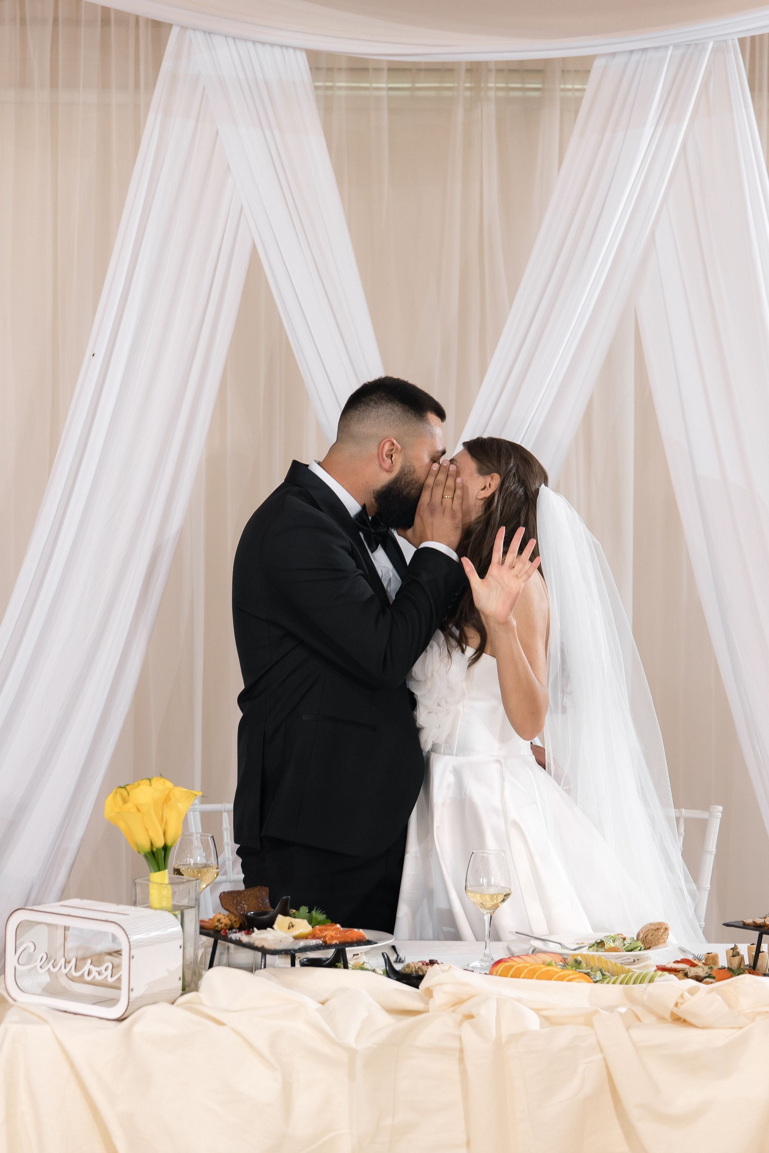 Ильяс и Юлия. Свадебный и семейный фотограф в Новосибирске Наталья Зорина