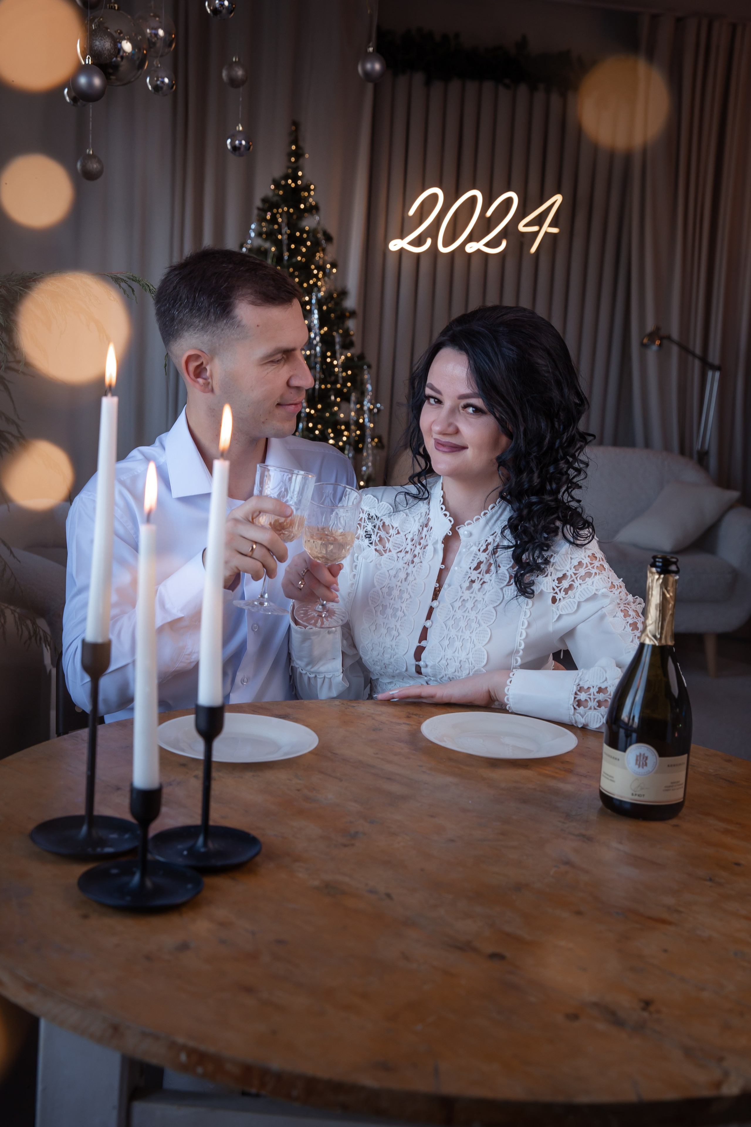 Семейная новогодняя фотосессия. Фотограф Любава Колесник. Выпускные альбомы в Крымском районе