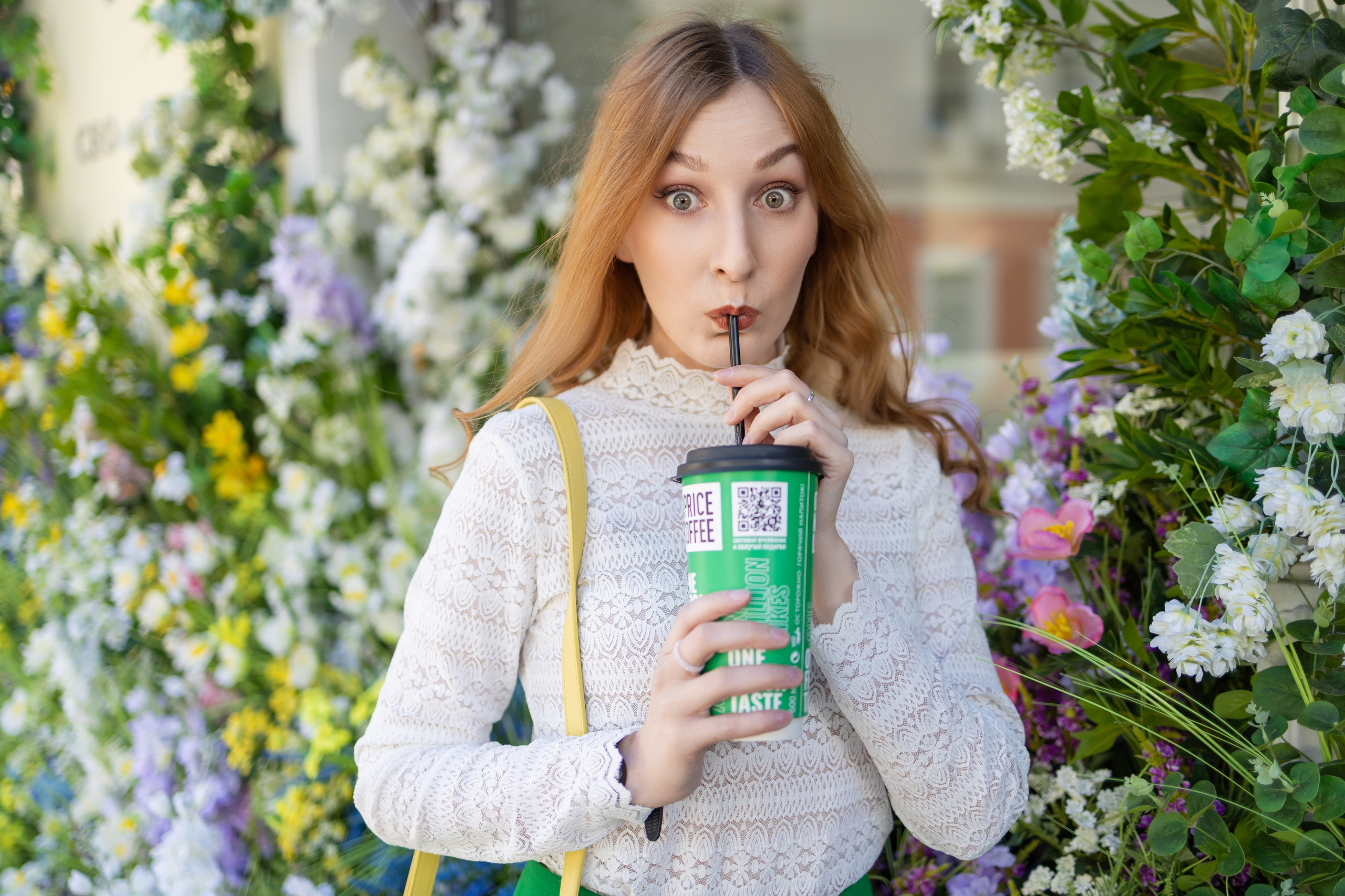 Весенняя прогулка с Еленой по Патриаршим. Репортажный, семейный и студийный фотограф в Москве Демин Алексей