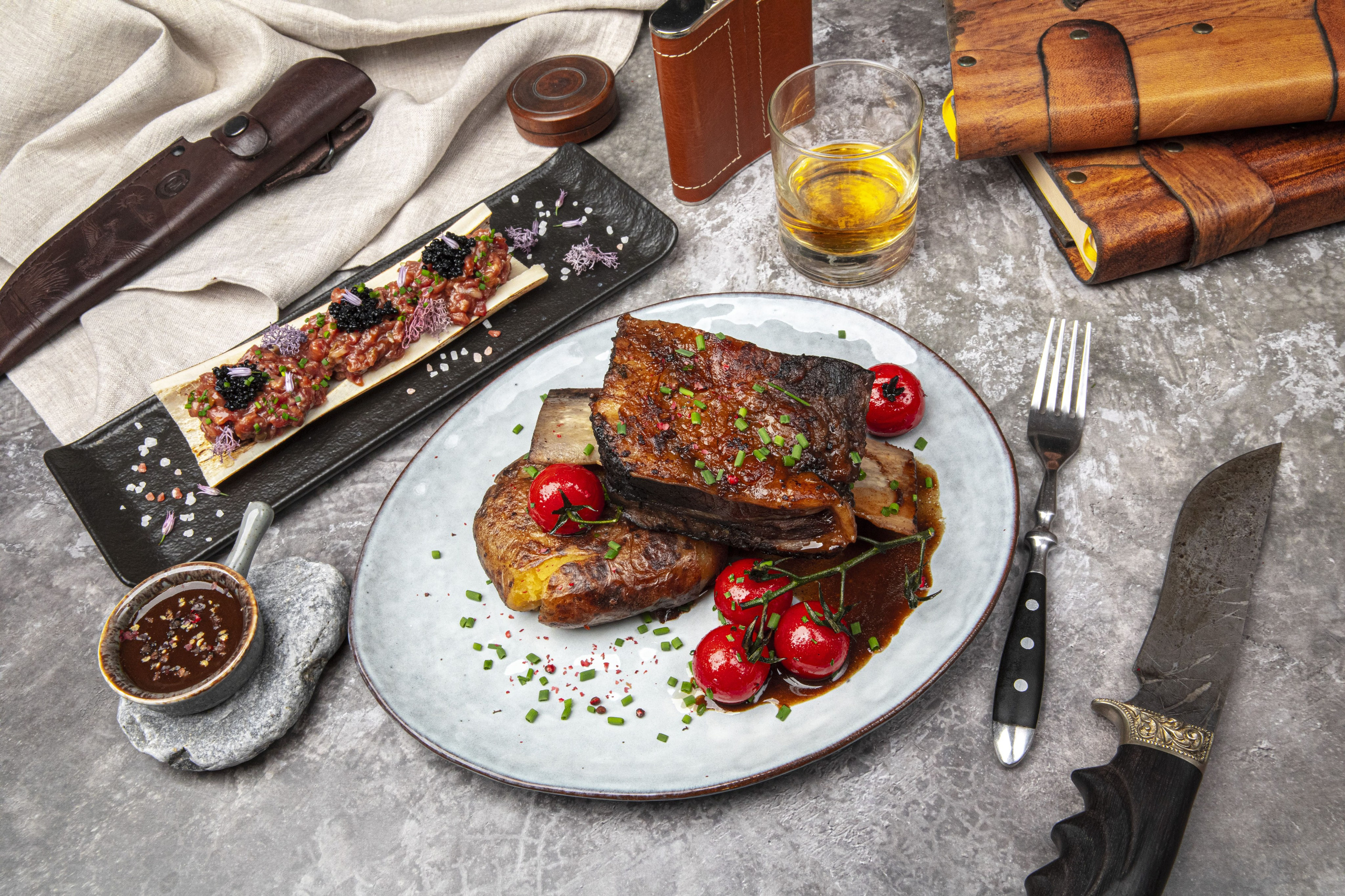 Художественная съёмка блюд с участием фуд-стилиста. Фуд-фотограф Илья Милоданов съемка в Москве и Московской области