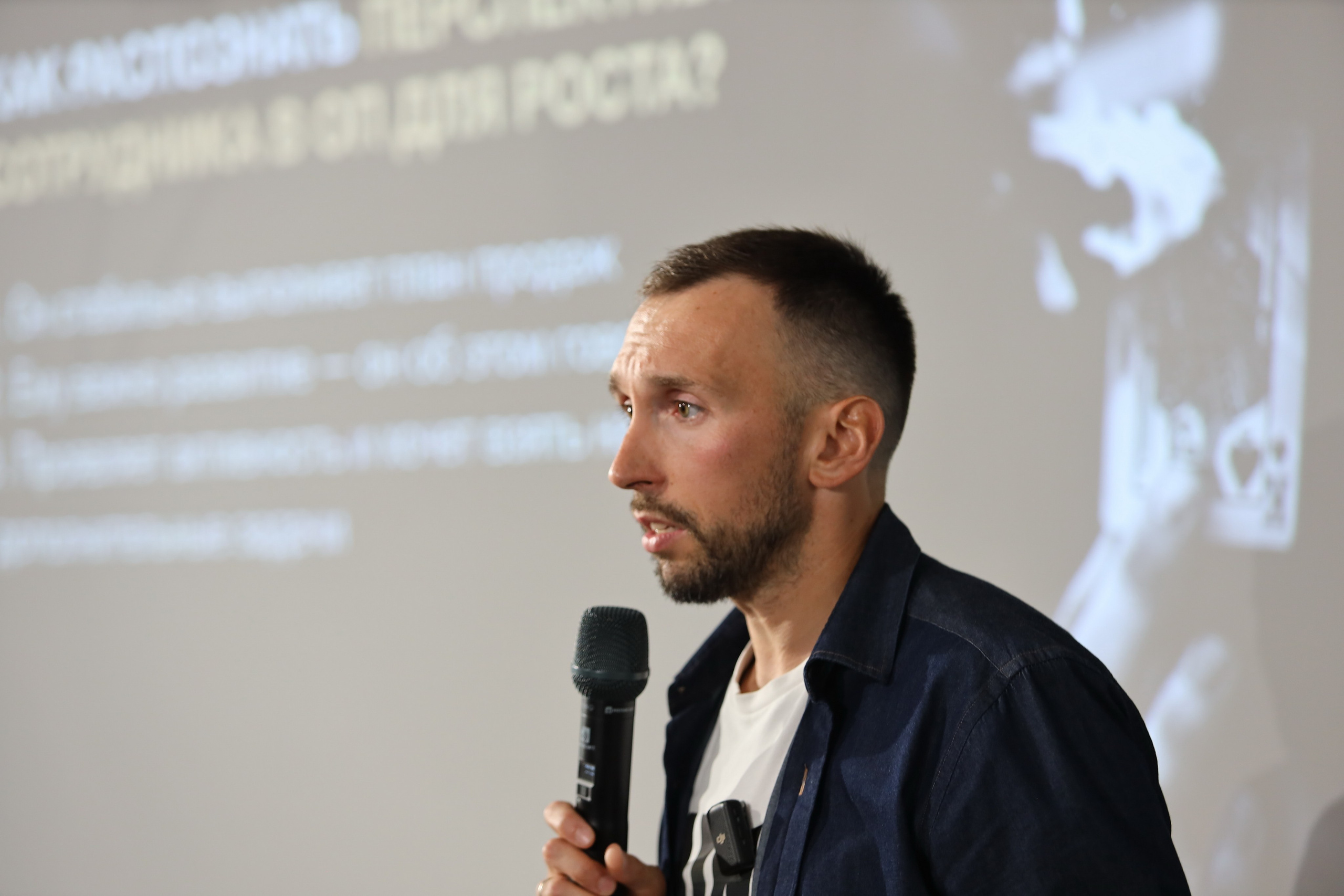 Клуб МастерМайнд 1.2. Съемка в студии под ваш запрос, студийные съемки, фотографии архитектурных объектов — Александр Евстигнеев — фотограф Москва