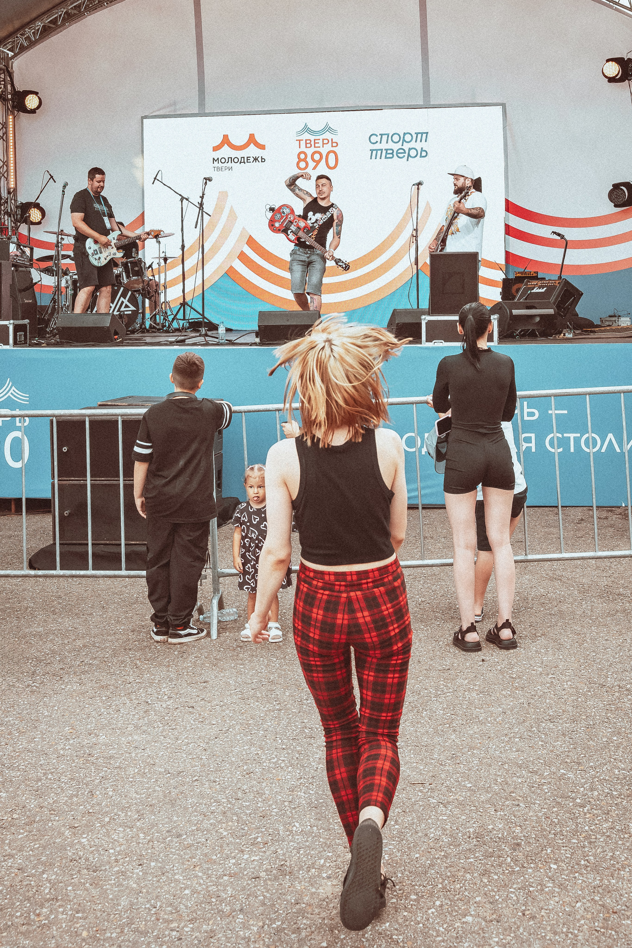 День города 2025, гр. Мама Стифлера. Фотограф Евгений Егоров