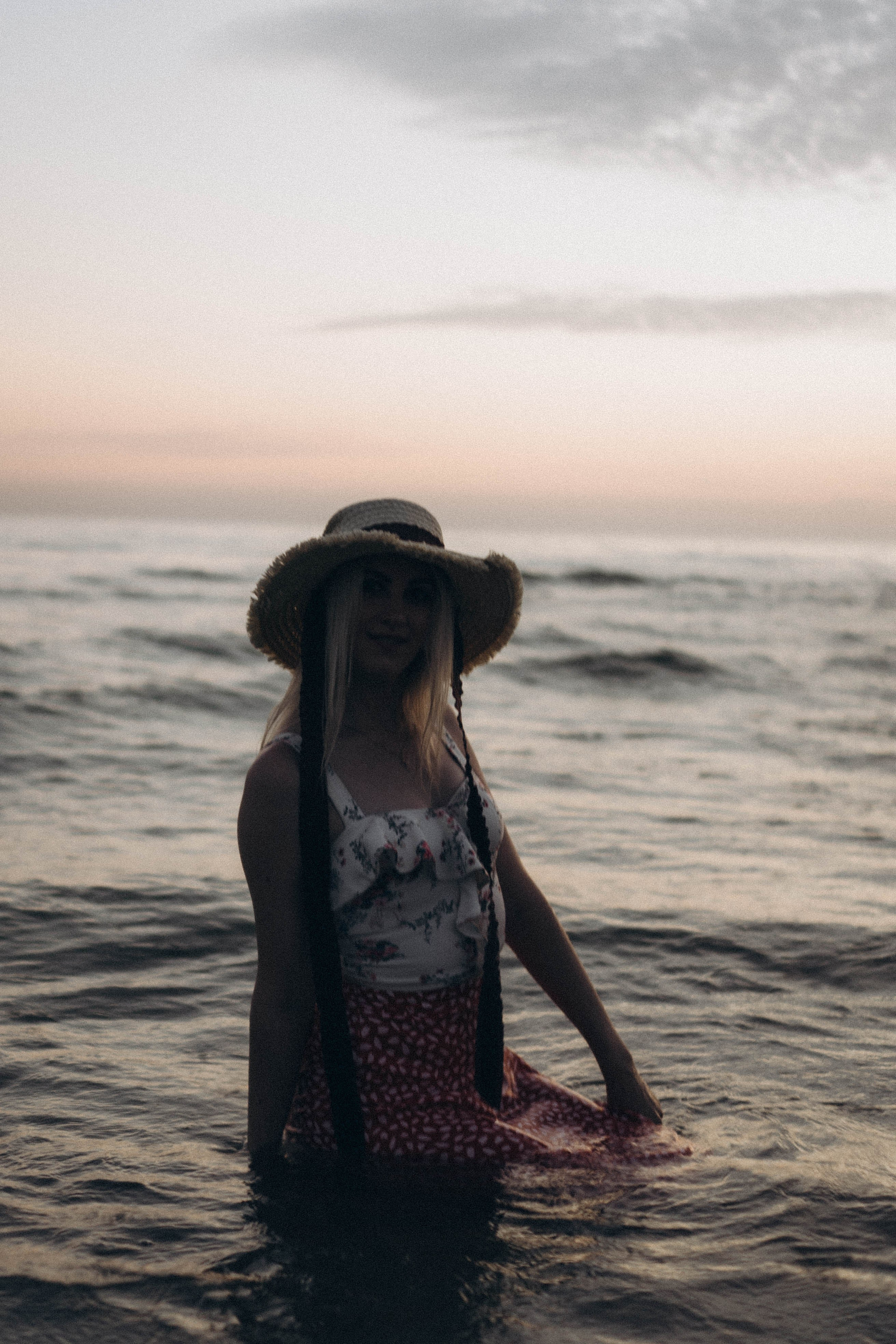 Июльский вечер на берегу черного моря. Профессиональный фотограф, Санкт-Петербург — Виктория Богомолова