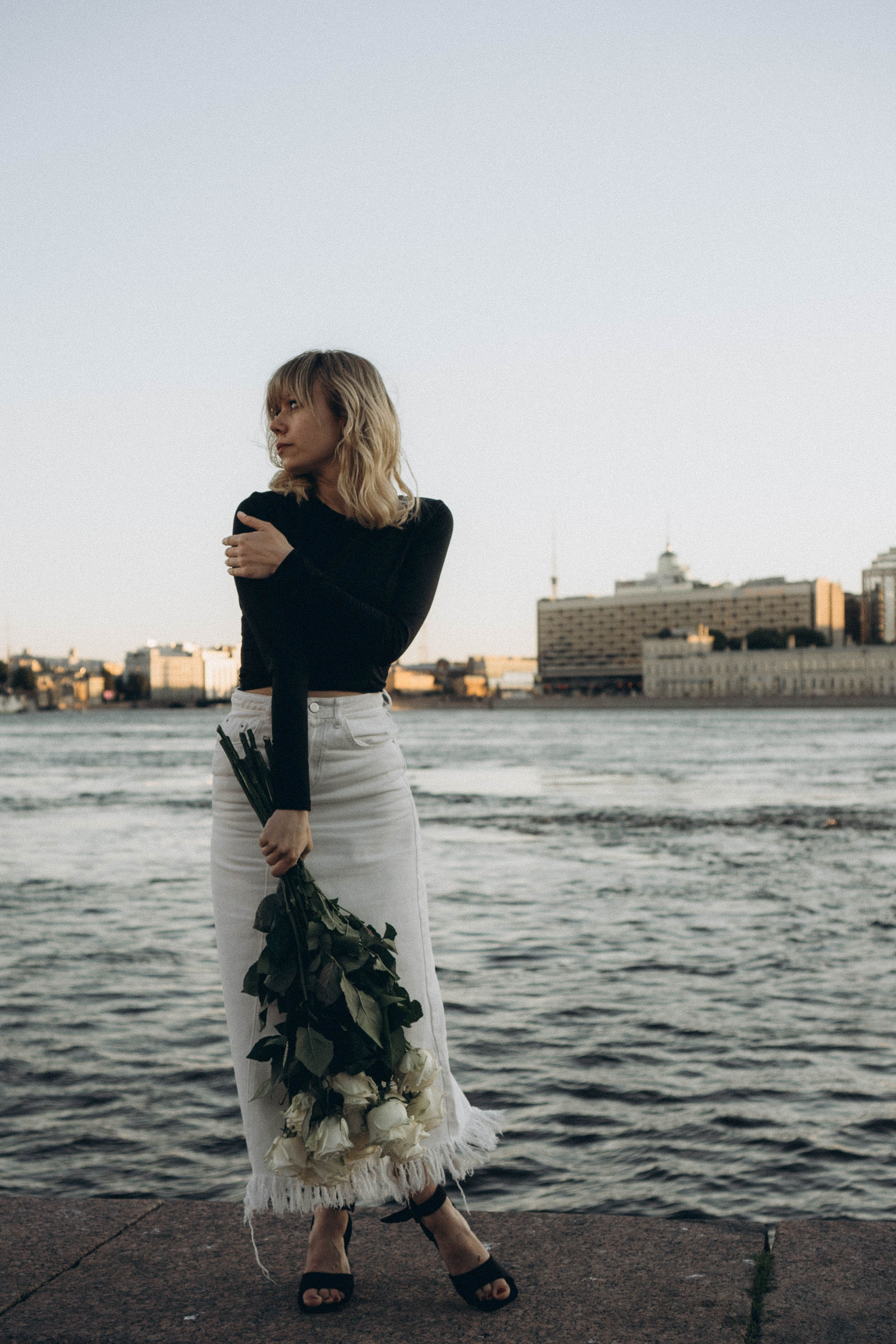 ПРОГУЛКА ПО ГОРОДУ В БЕЛЫЕ НОЧИ (другой вариант). Профессиональный фотограф, Санкт-Петербург — Виктория Богомолова
