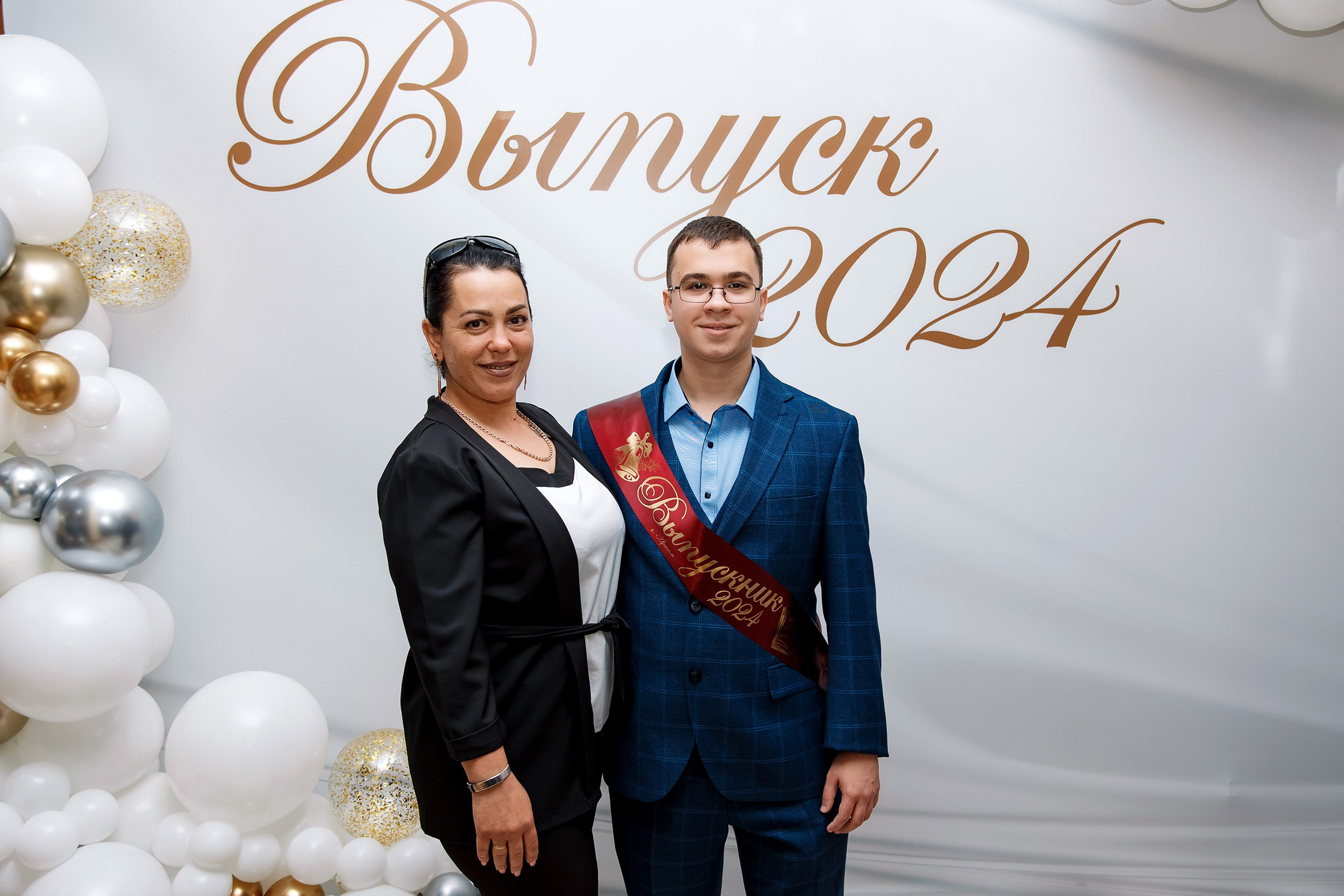 11 класс Последний звонок. Фотограф Любовь Корниенко, Примоский край