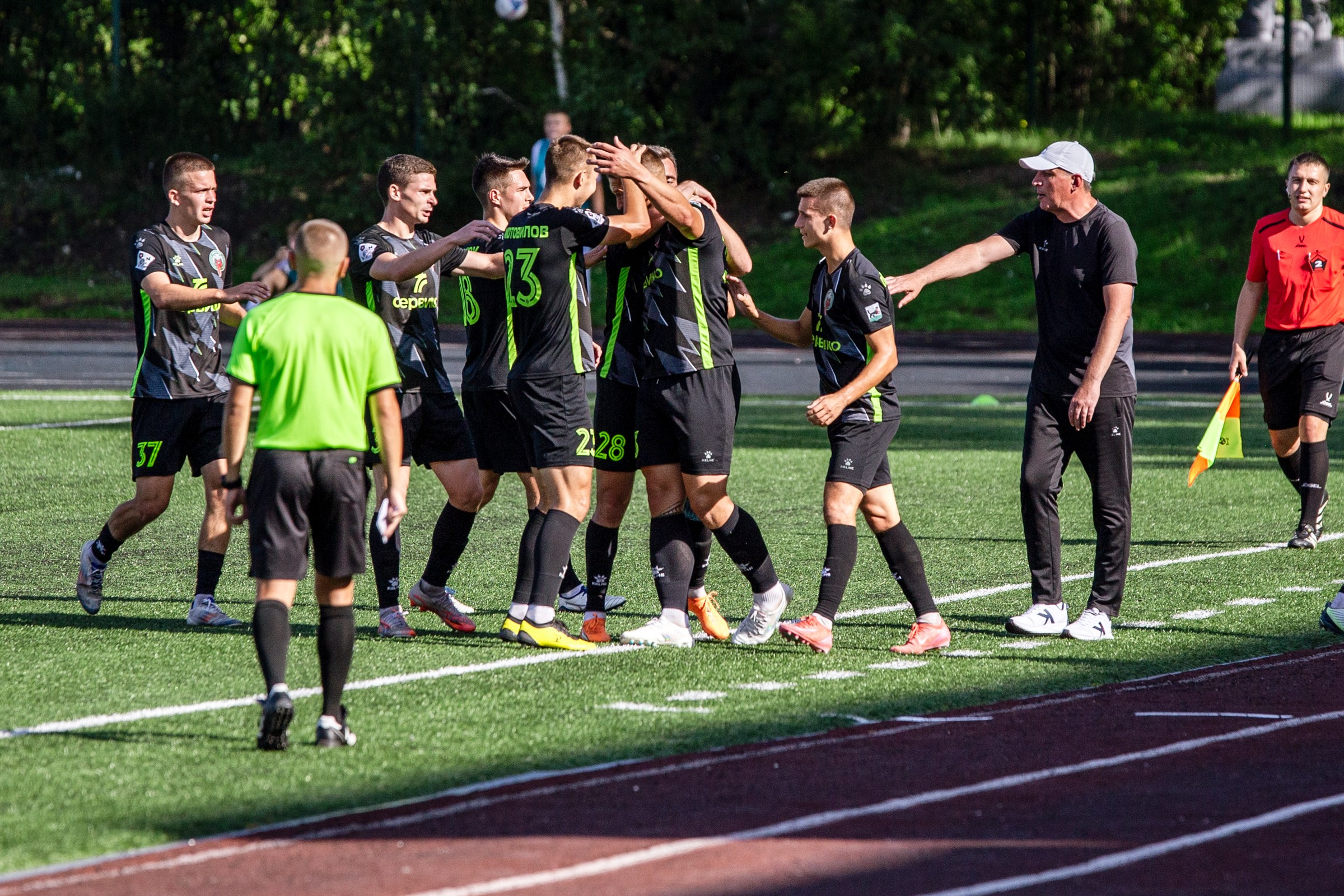 Первенство России по футболу LEON-Вторая лига Б | ФК Иркутск — Чертаново (Москва) | 24.08.25. Фотограф в Иркутске Евгения Айвазова