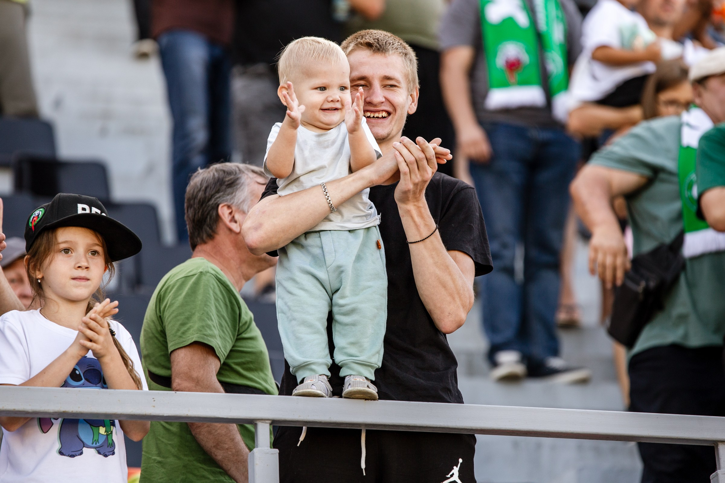 Первенство России по футболу LEON-Вторая лига Б | ФК Иркутск — Чертаново (Москва) | 24.08.25. Фотограф в Иркутске Евгения Айвазова