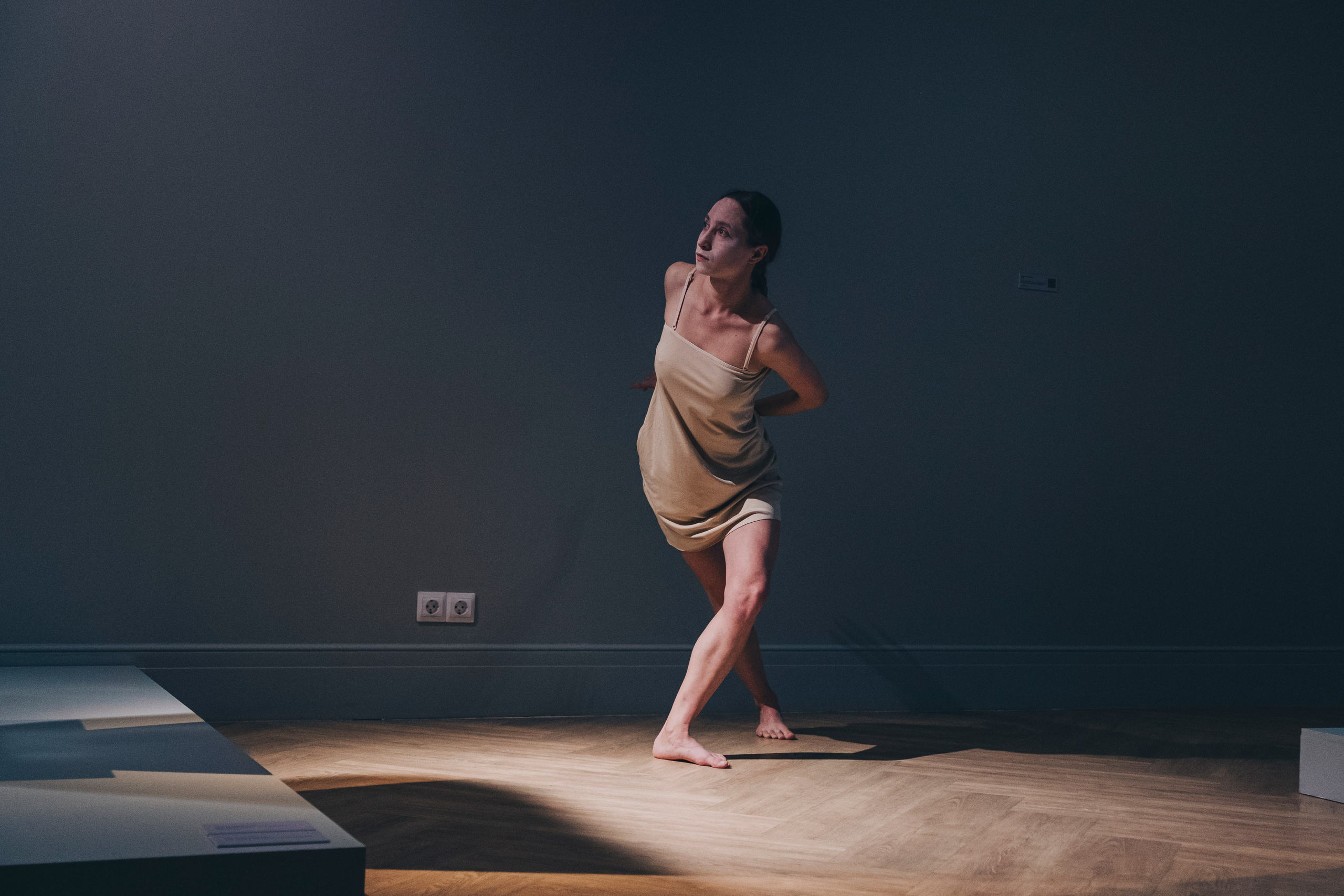 Перформанс в галерее. Фотограф в Иркутске Анна Мирошникова