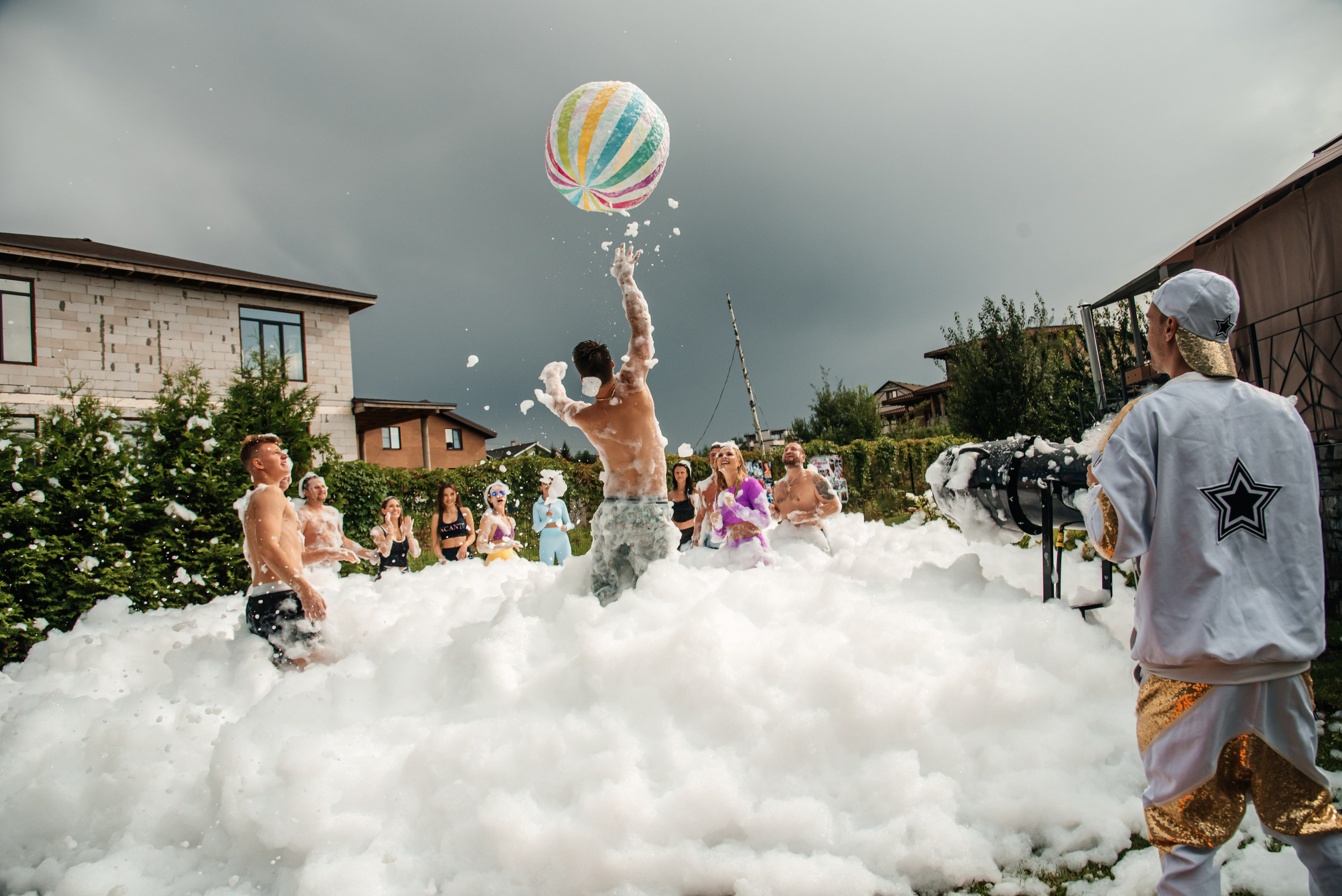 Пенная вечеринка. Свадебный и семейный фотограф в Москве Елена Брюханова