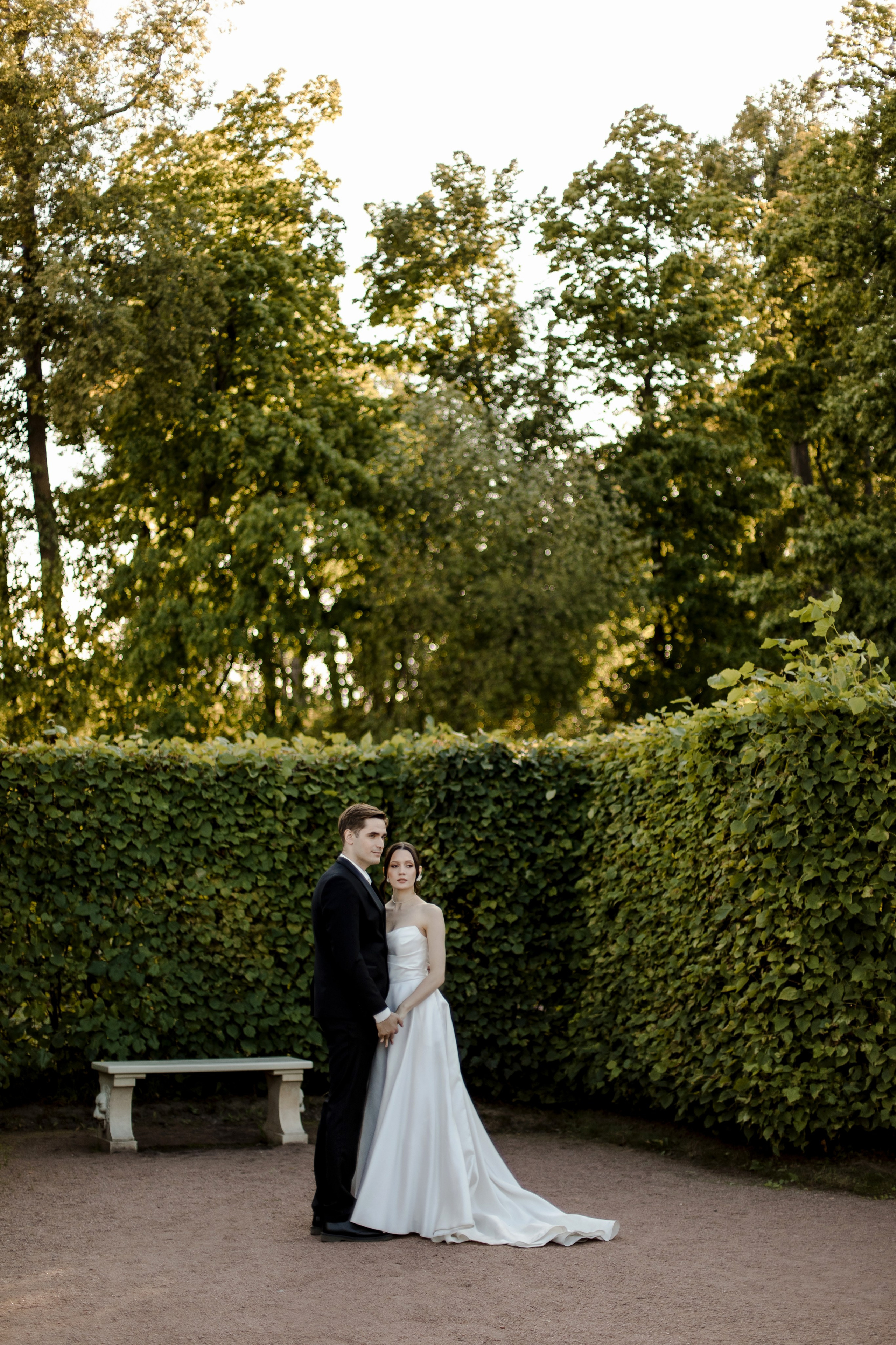 Свадебная прогулка в Ораниенбауме. Свадебный и портретный фотограф в Миассе Филиппенко Дарья