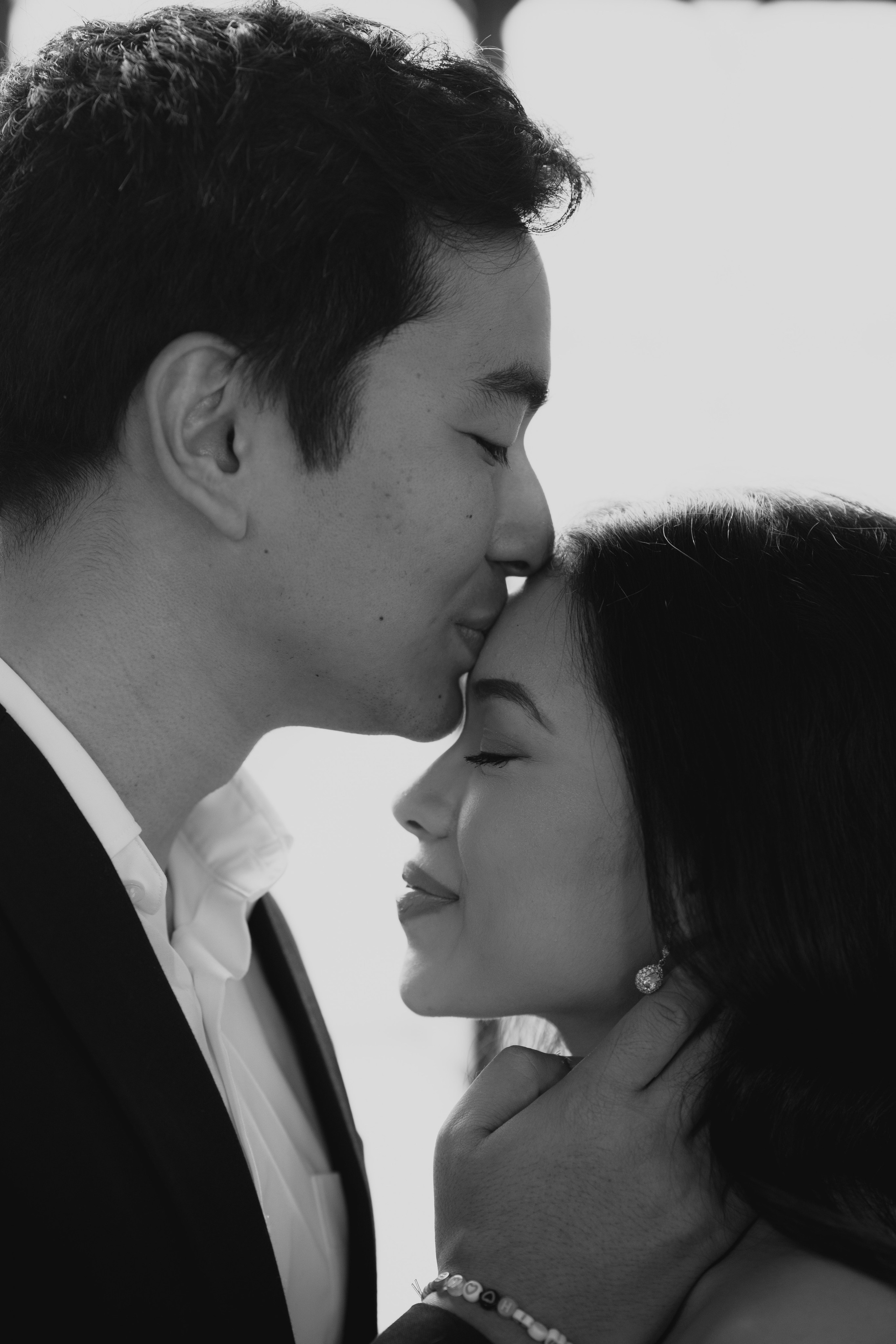 Fifi & Shamil | The Museum of Art. Профессиональный свадебный фотограф в Женеве и Швейцарии | Таня Вовчецкая