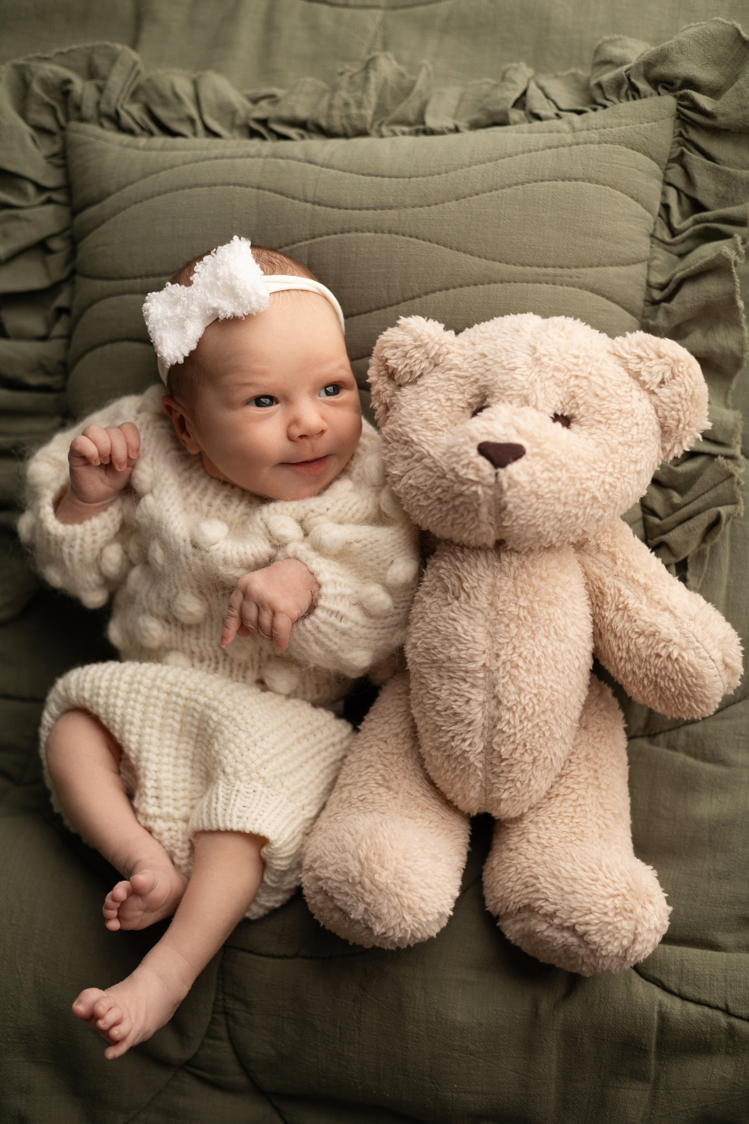 Есения. Лилия Алтухова — фотограф новорожденных в Москве и области