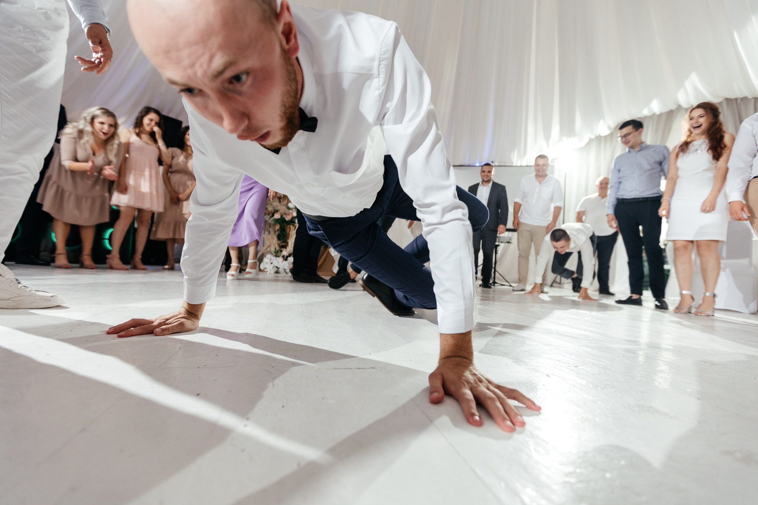 Свадебный фотограф Уфа — Руслан ГабдлисламовЖивые эмоции, красивые кадры, воспоминания на всю жизнь.Работаю по всей Республике Башкортоста. Свадебный фотограф Уфа Руслан Габдлисламов