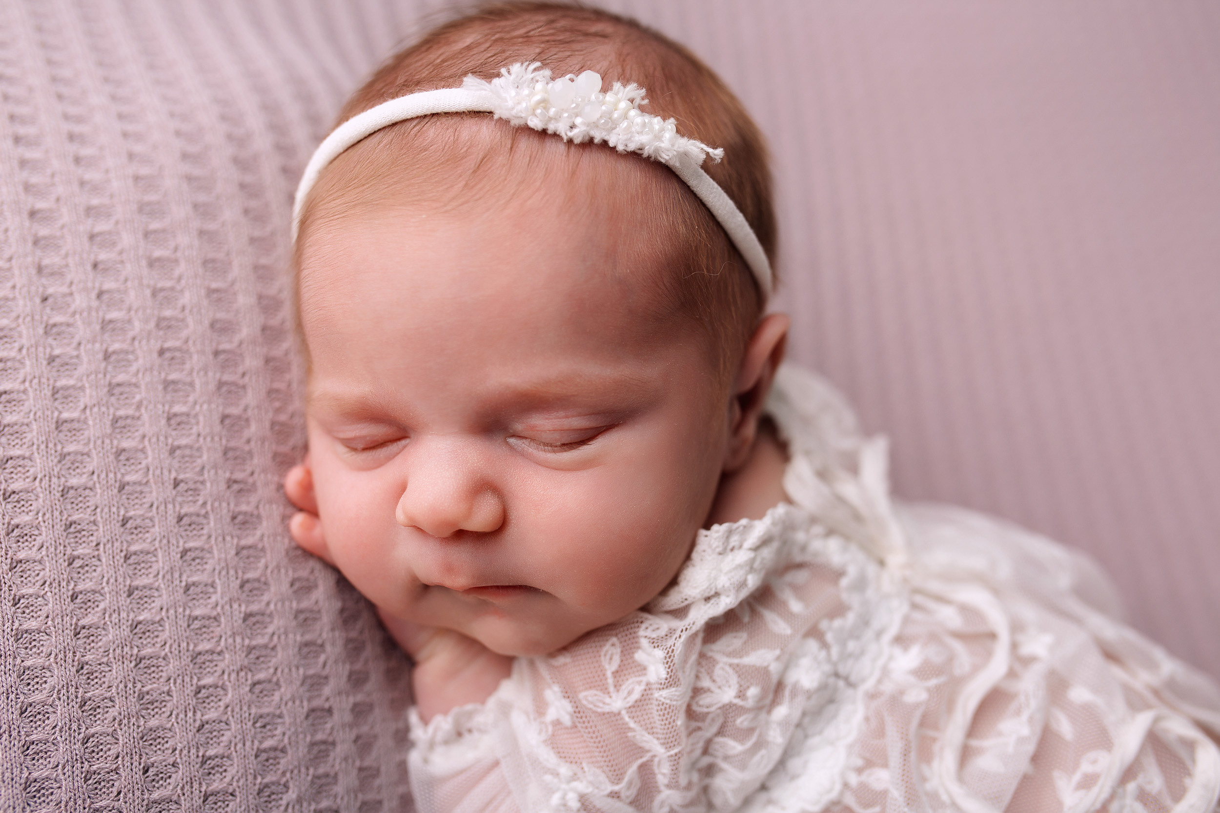 Фотосессия новорожденной Полины. Фотограф новорожденных Оксана Полевская