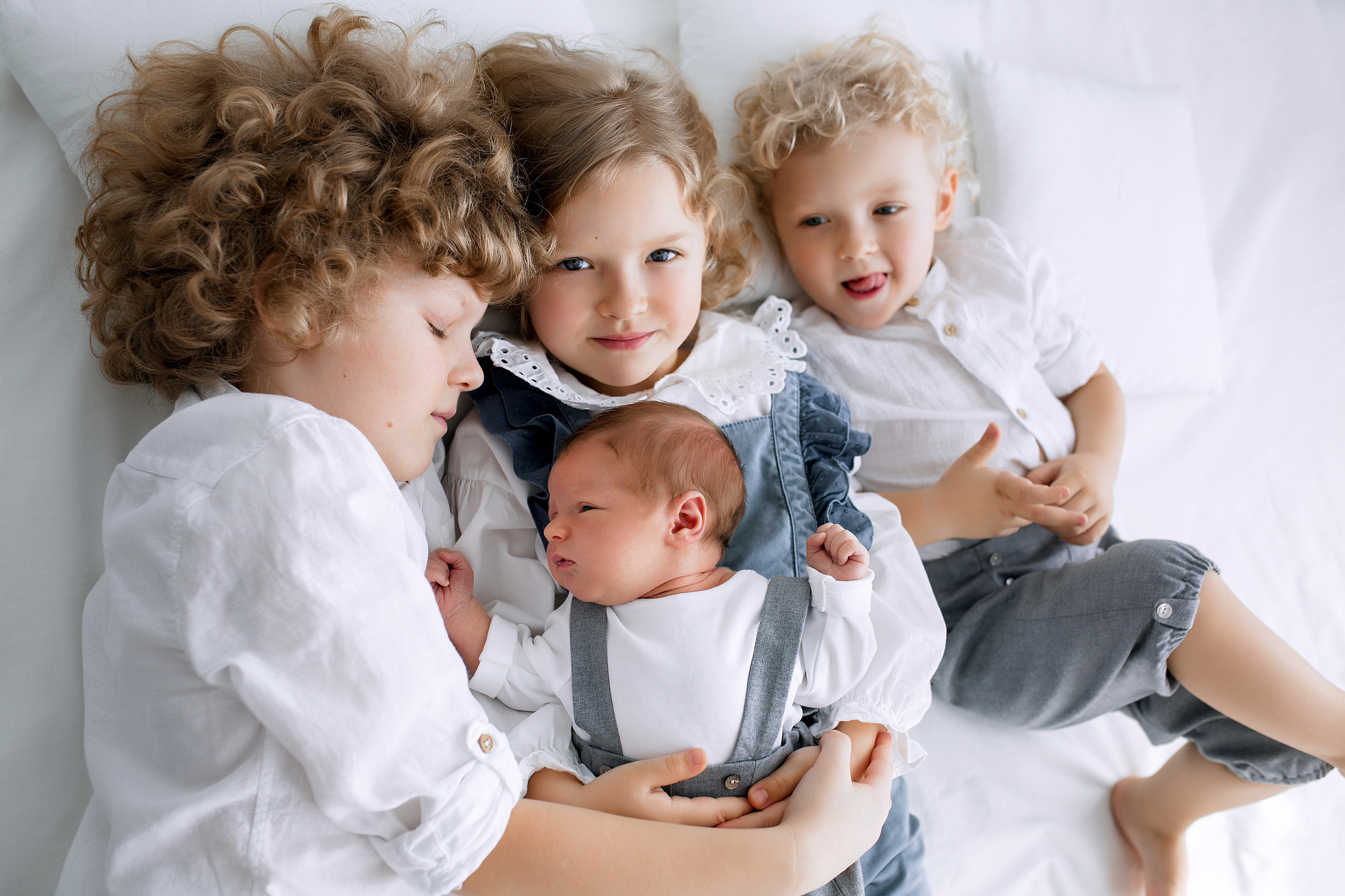 НЬЮБОРН LIFE студия. Фотограф новорожденных Оксана Полевская