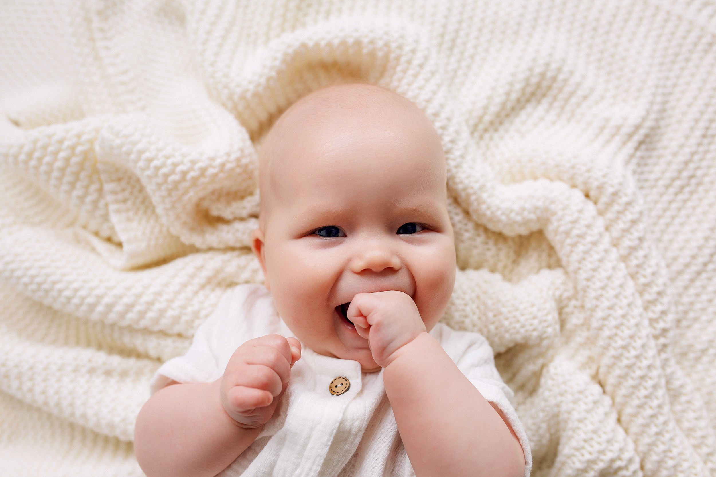 МЛАДЕНЦЫ СЕМЬЯ студия. Фотограф новорожденных Оксана Полевская