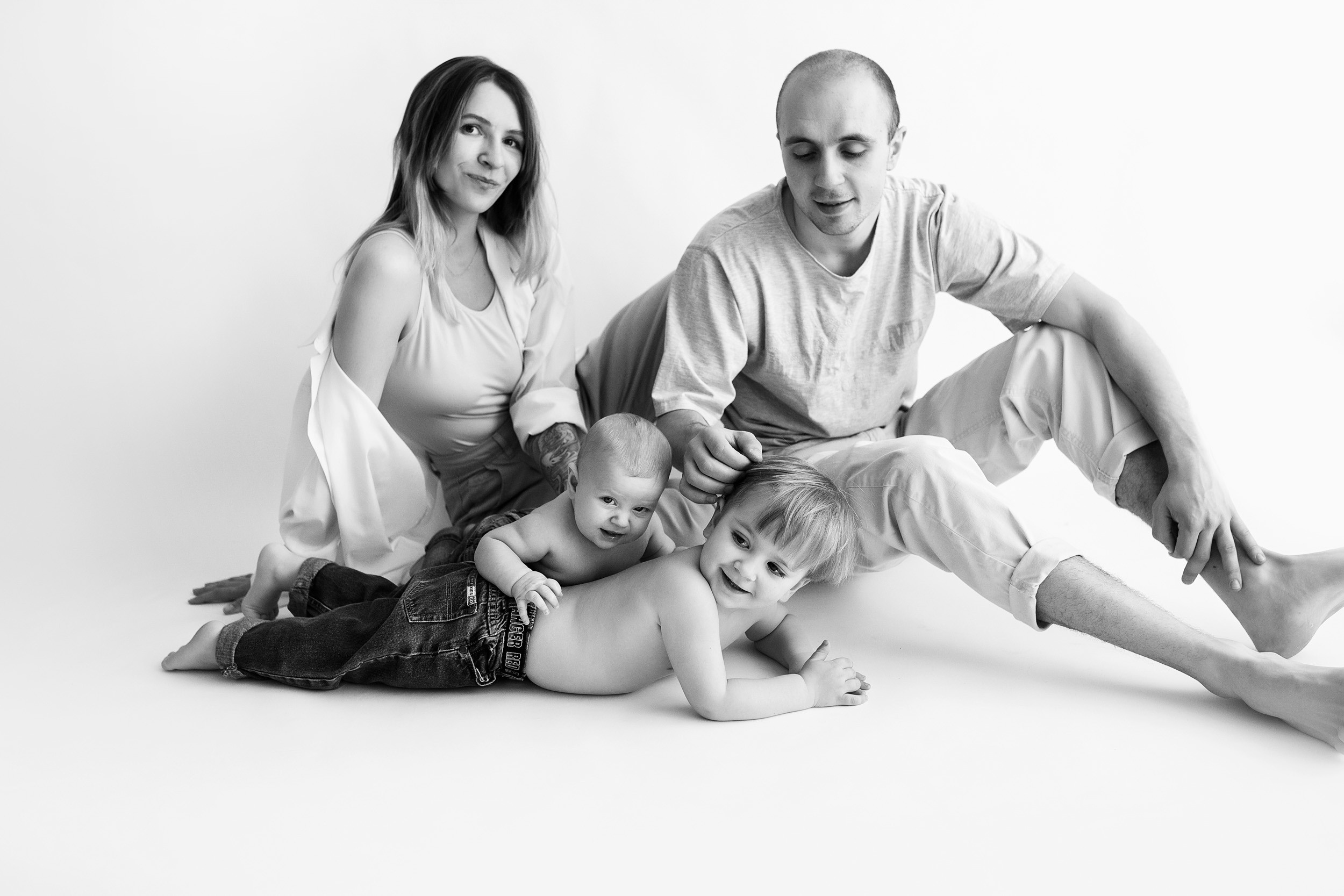 НИЛ и ЛЕОН. Фотограф новорожденных Оксана Полевская