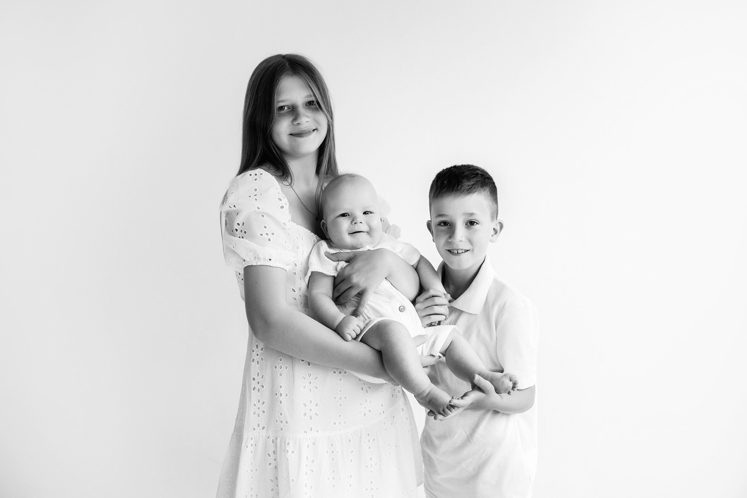 МЛАДЕНЦЫ СЕМЬЯ студия. Фотограф новорожденных Оксана Полевская