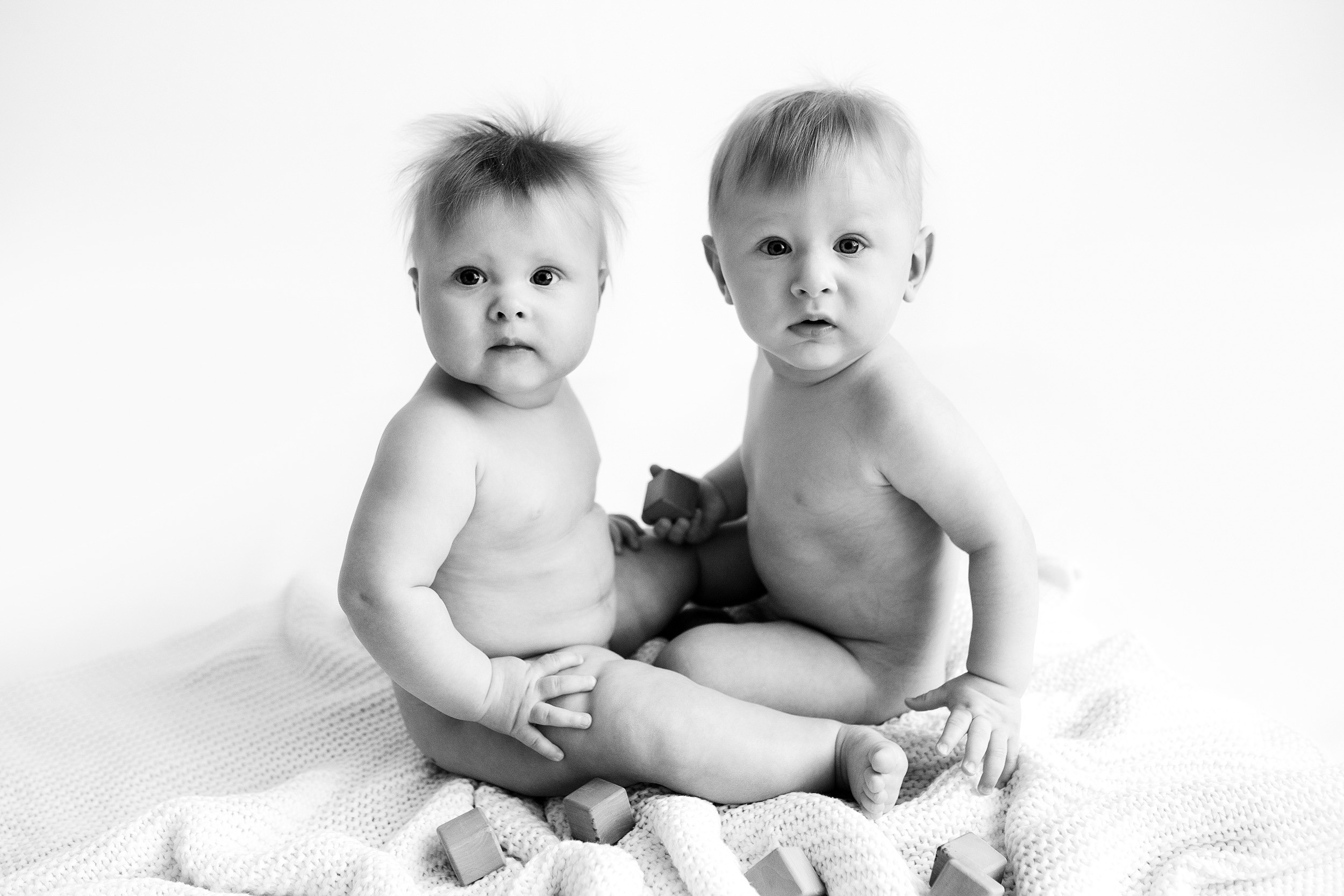 ЕВА и ВАНЯ. Фотограф новорожденных Оксана Полевская