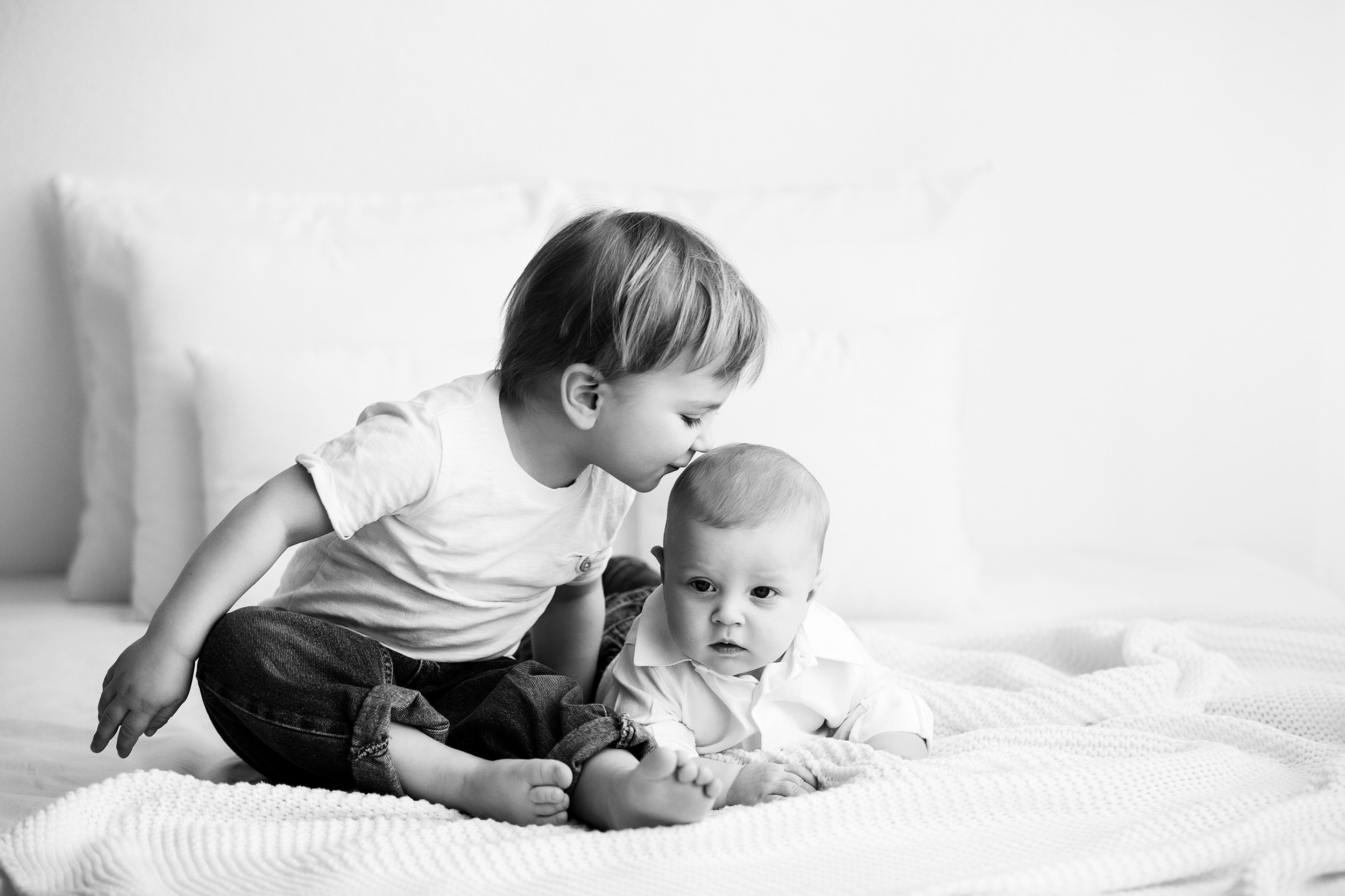 НИЛ и ЛЕОН. Фотограф новорожденных Оксана Полевская