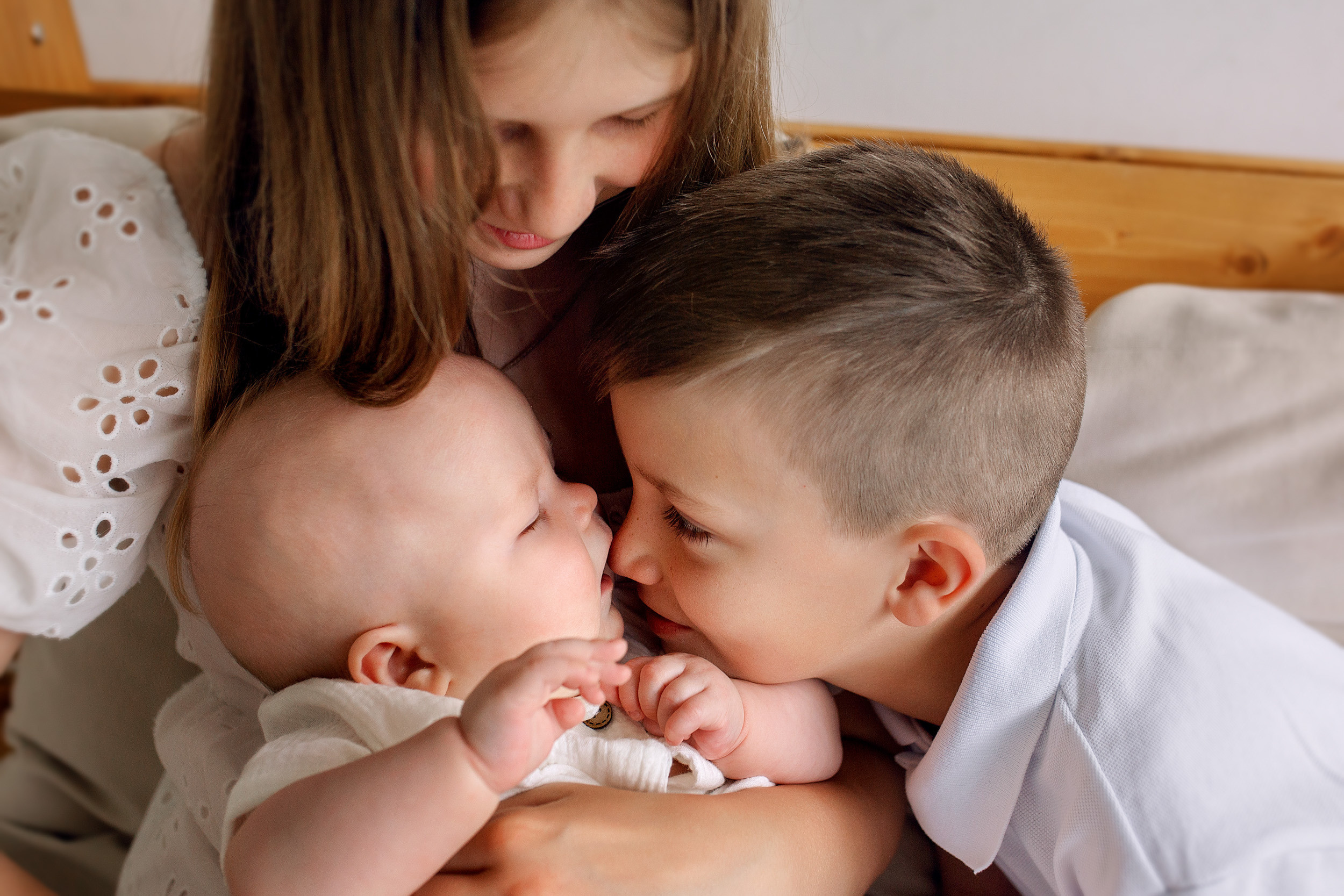 МЛАДЕНЦЫ СЕМЬЯ студия. Фотограф новорожденных Оксана Полевская