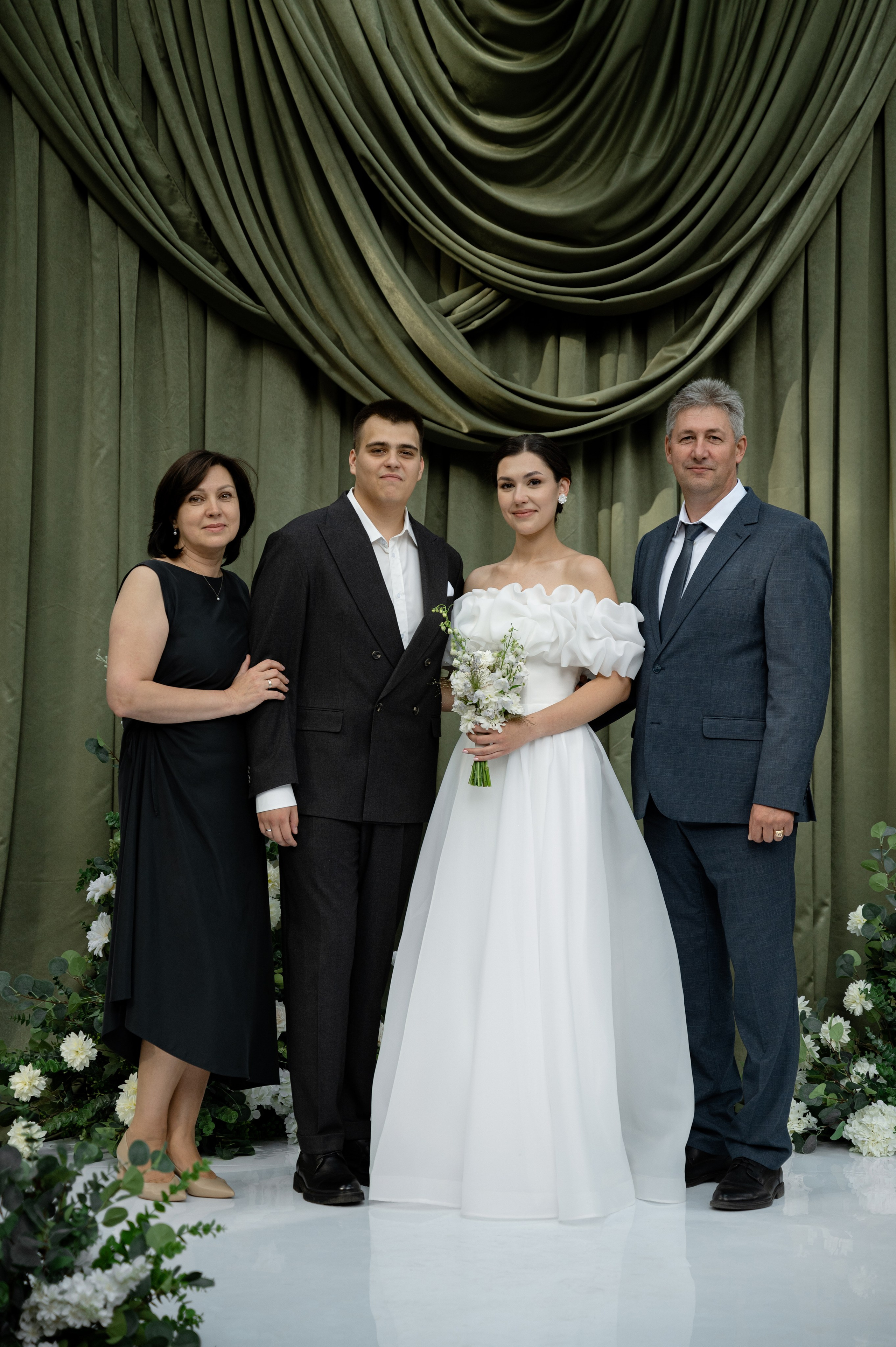 Арина & Никита. Свадебный и семейный фотограф Тюмень Екатеринбург Москвина Алёна